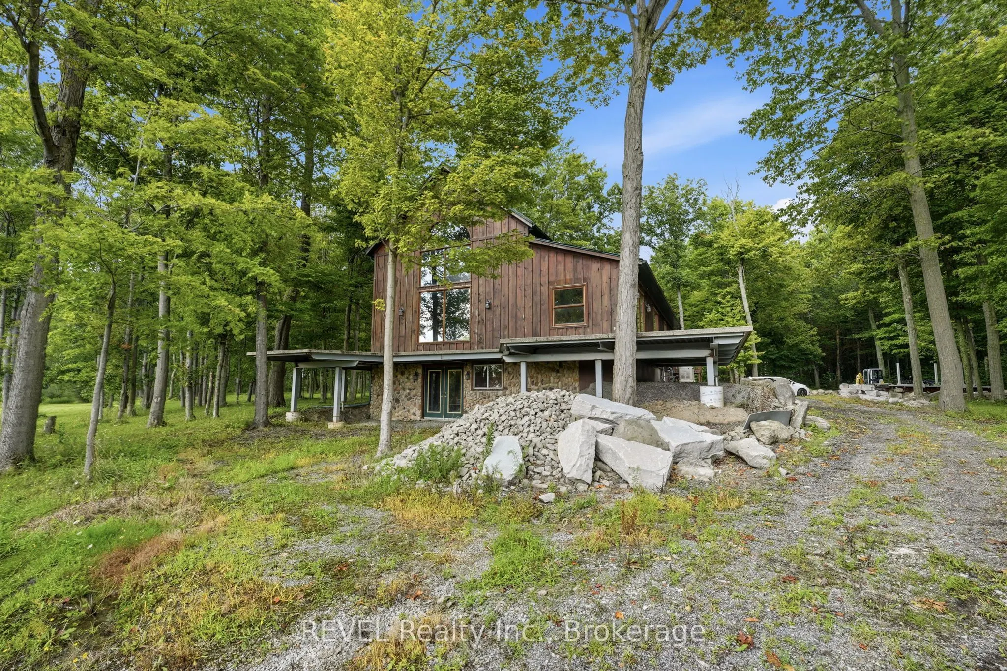 1247 Chippawa Creek Road