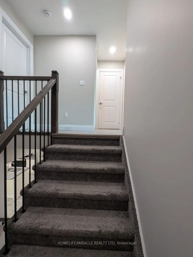 61 Vienna Road #1