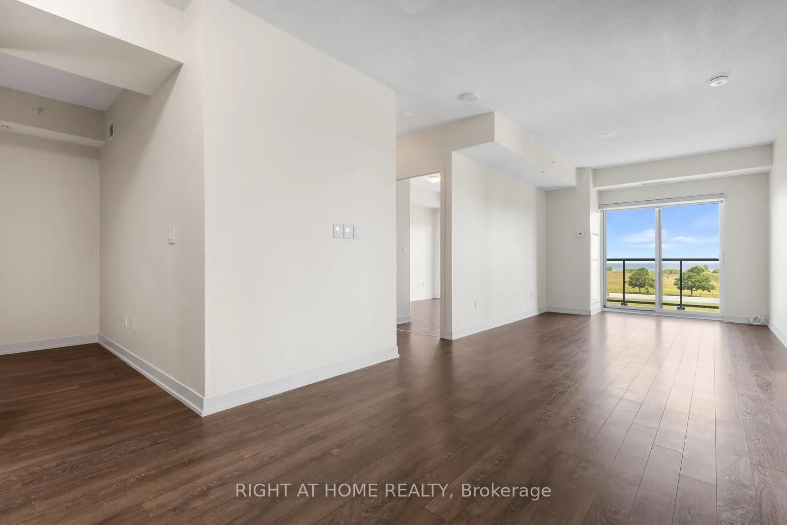 550 North Service Road #319