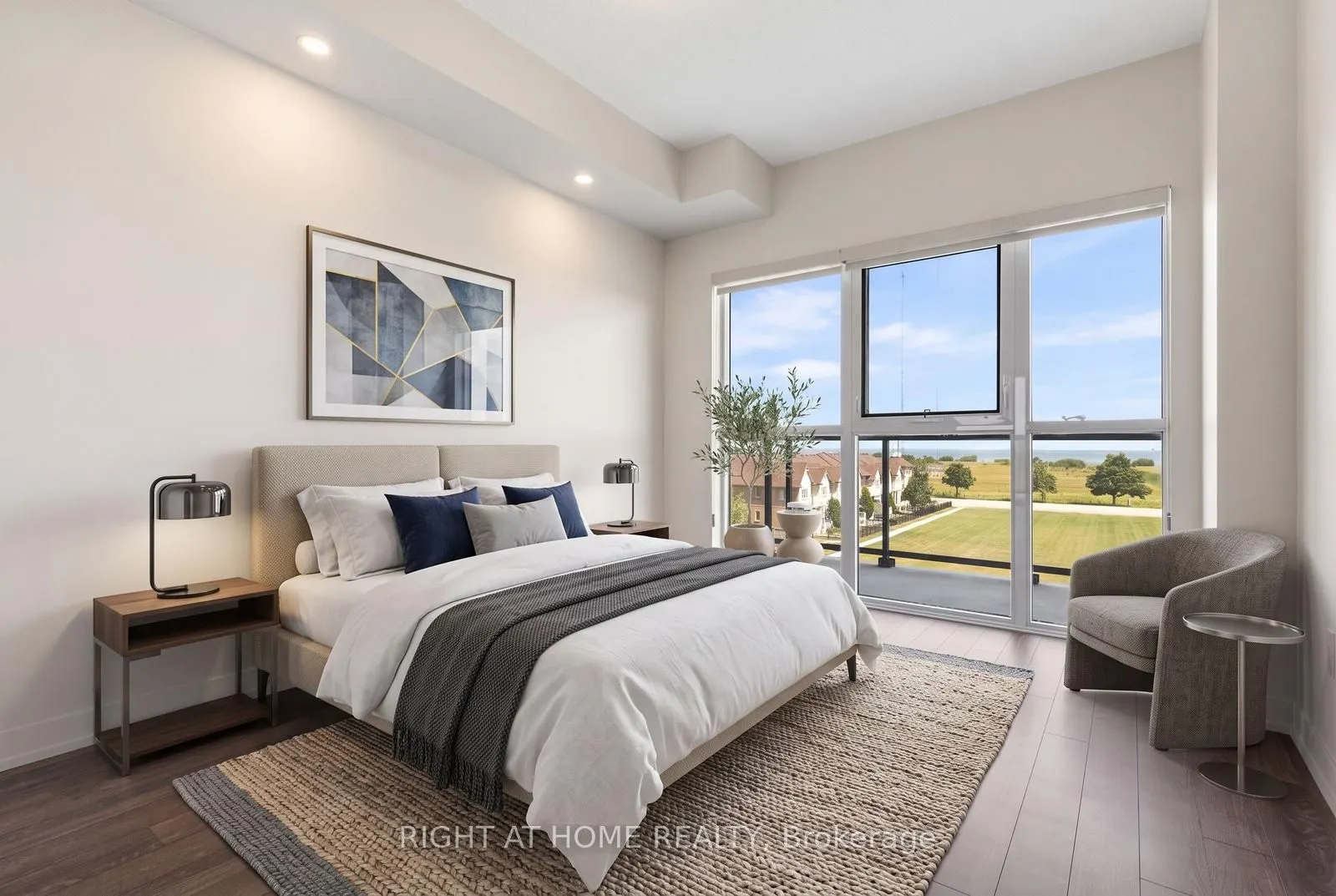 550 North Service Road #319