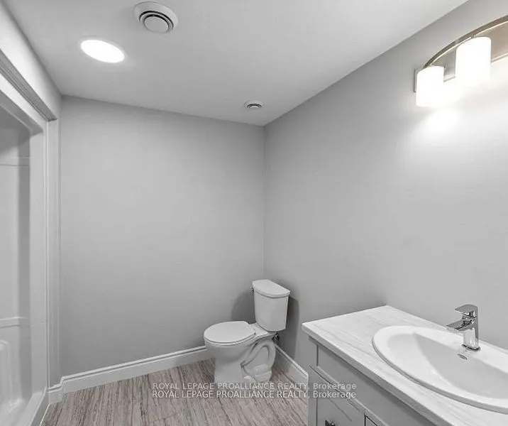 103 Riverside Trail