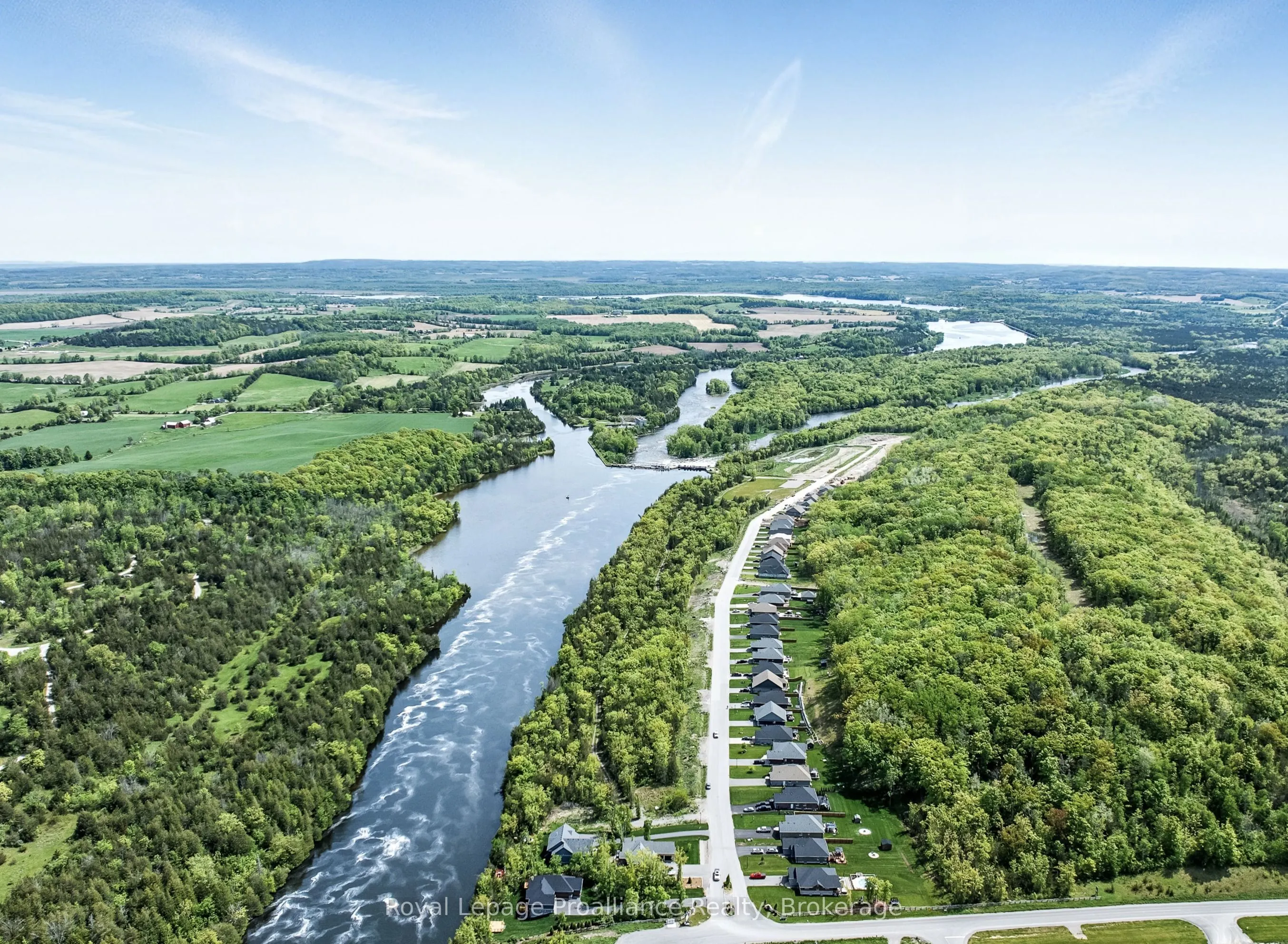 103 Riverside Trail