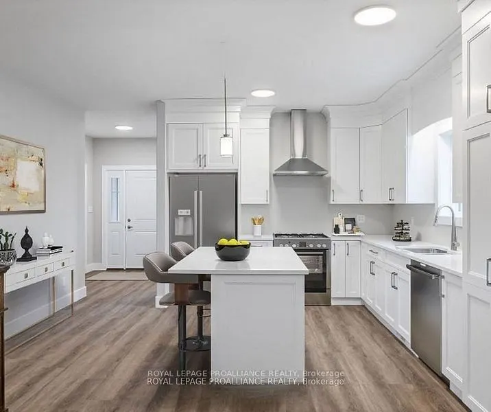 95 Riverside Trail