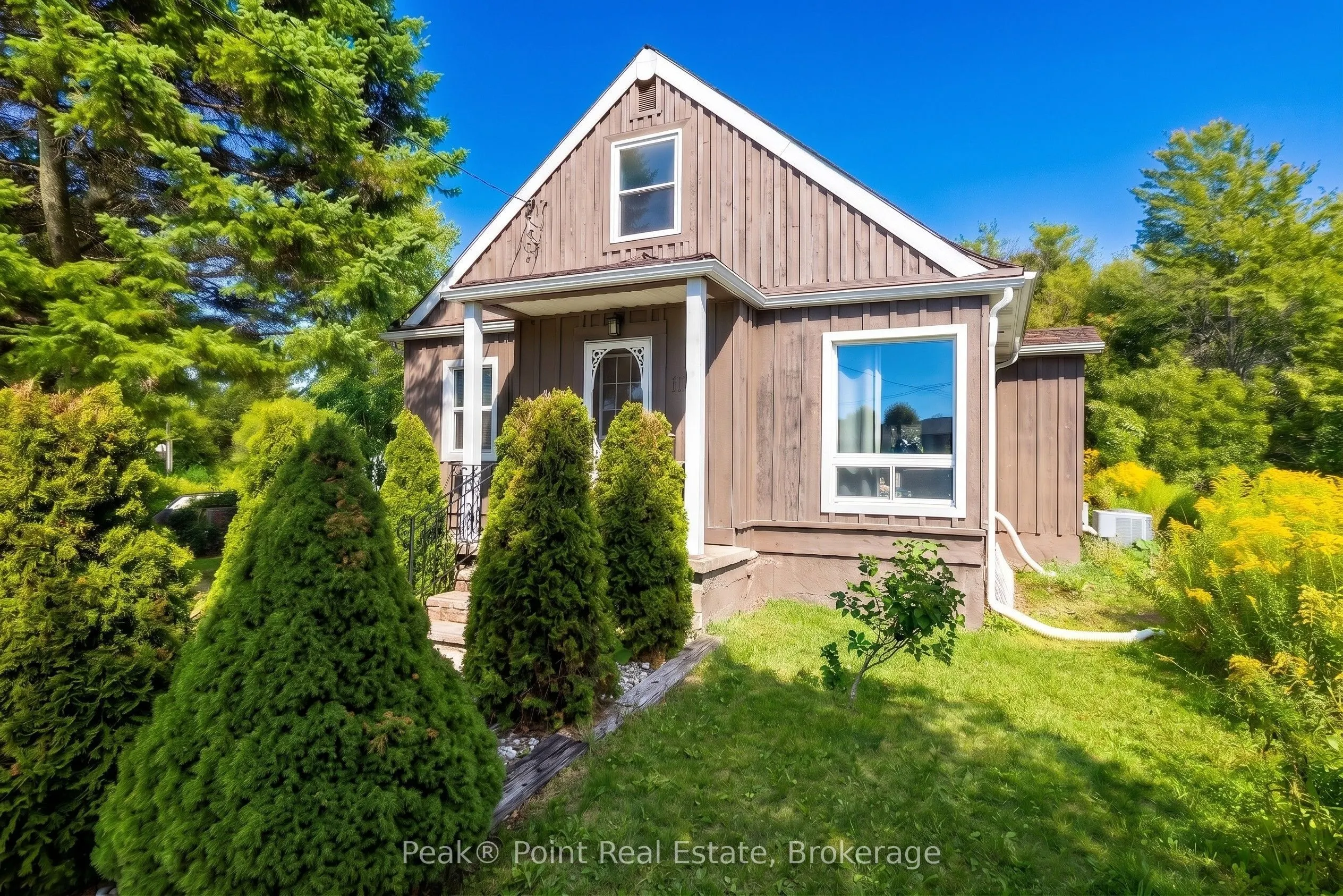 579 John Street