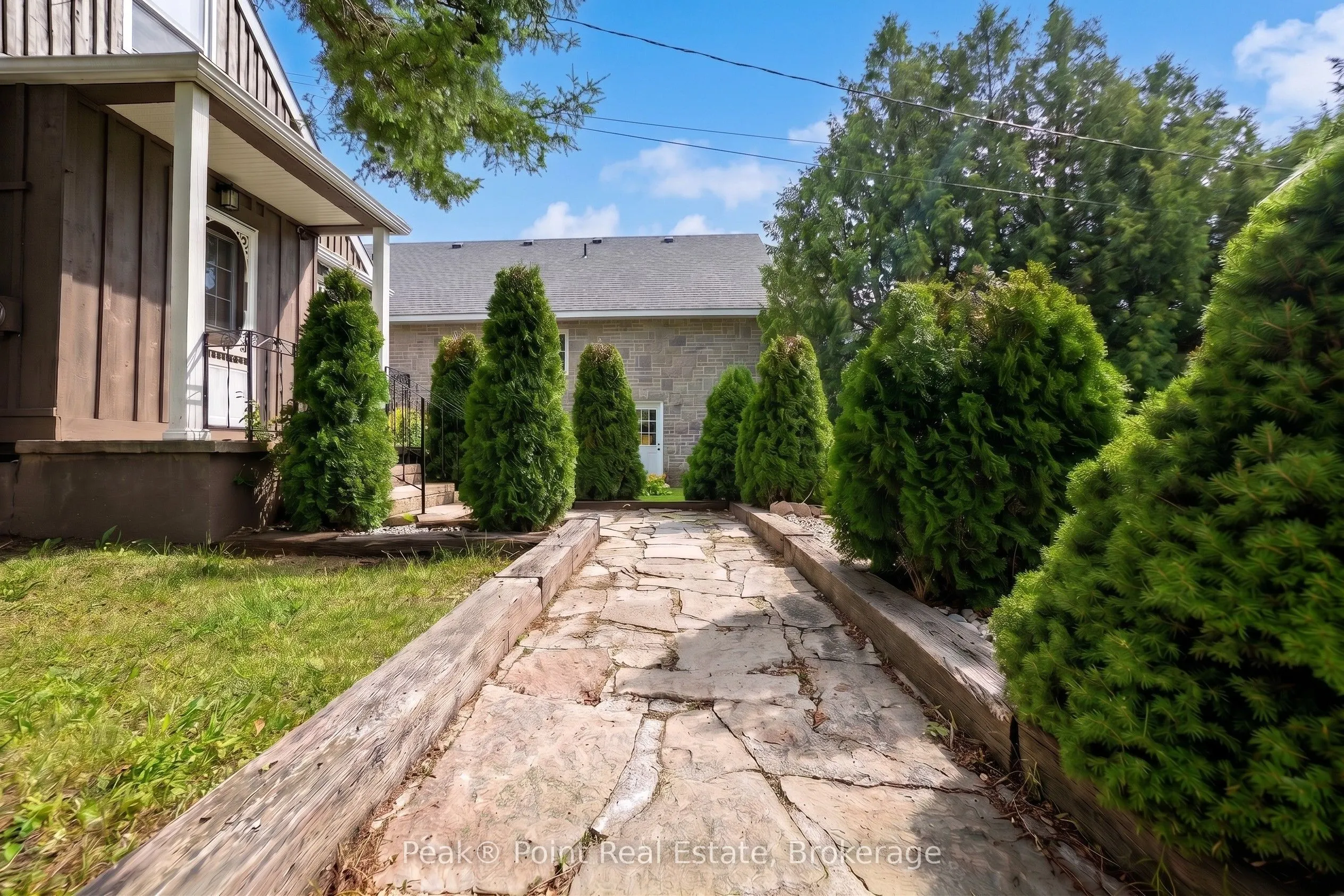 579 John Street