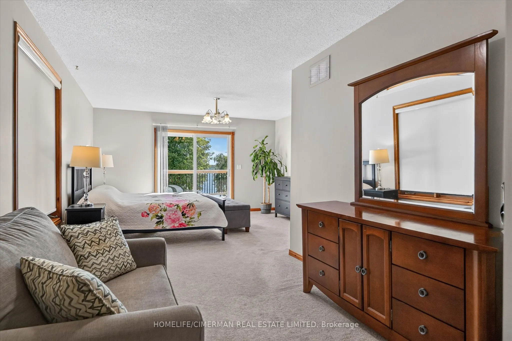 45 Admiral Drive