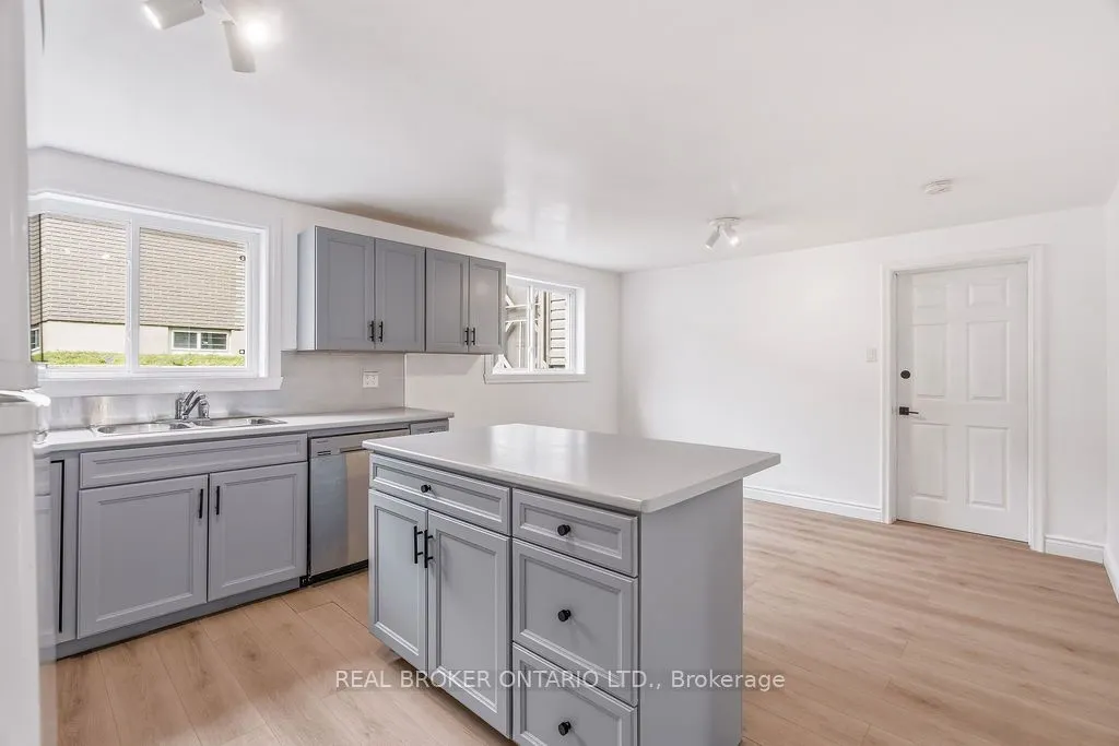 257 Lavergne Street
