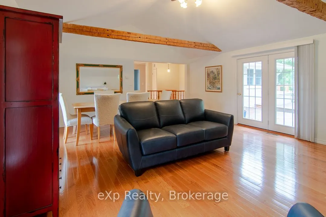 92 PARKSIDE Avenue