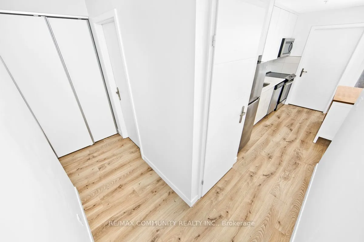 60 Frederick Street #3702