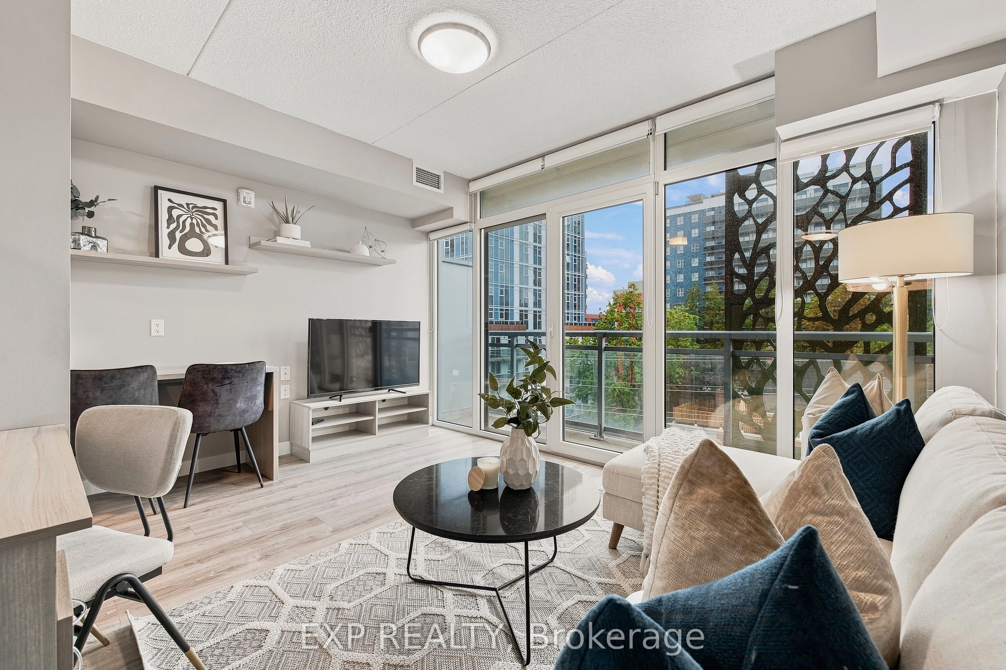 250 Albert Street #615