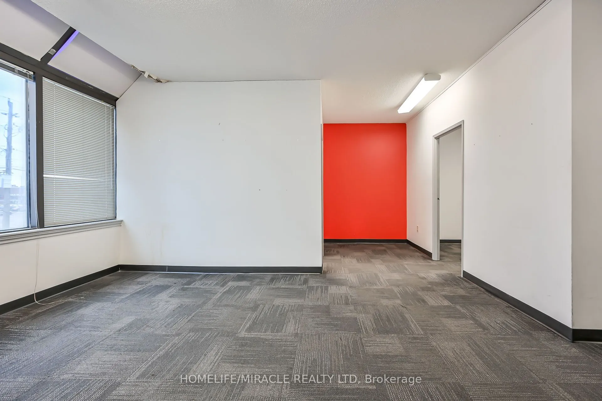 54 Centennial Parkway N