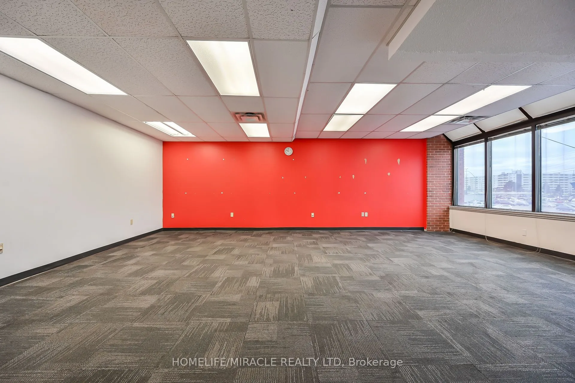 54 Centennial Parkway N