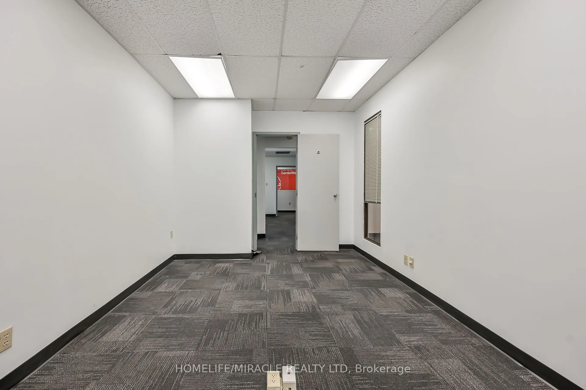 54 Centennial Parkway N