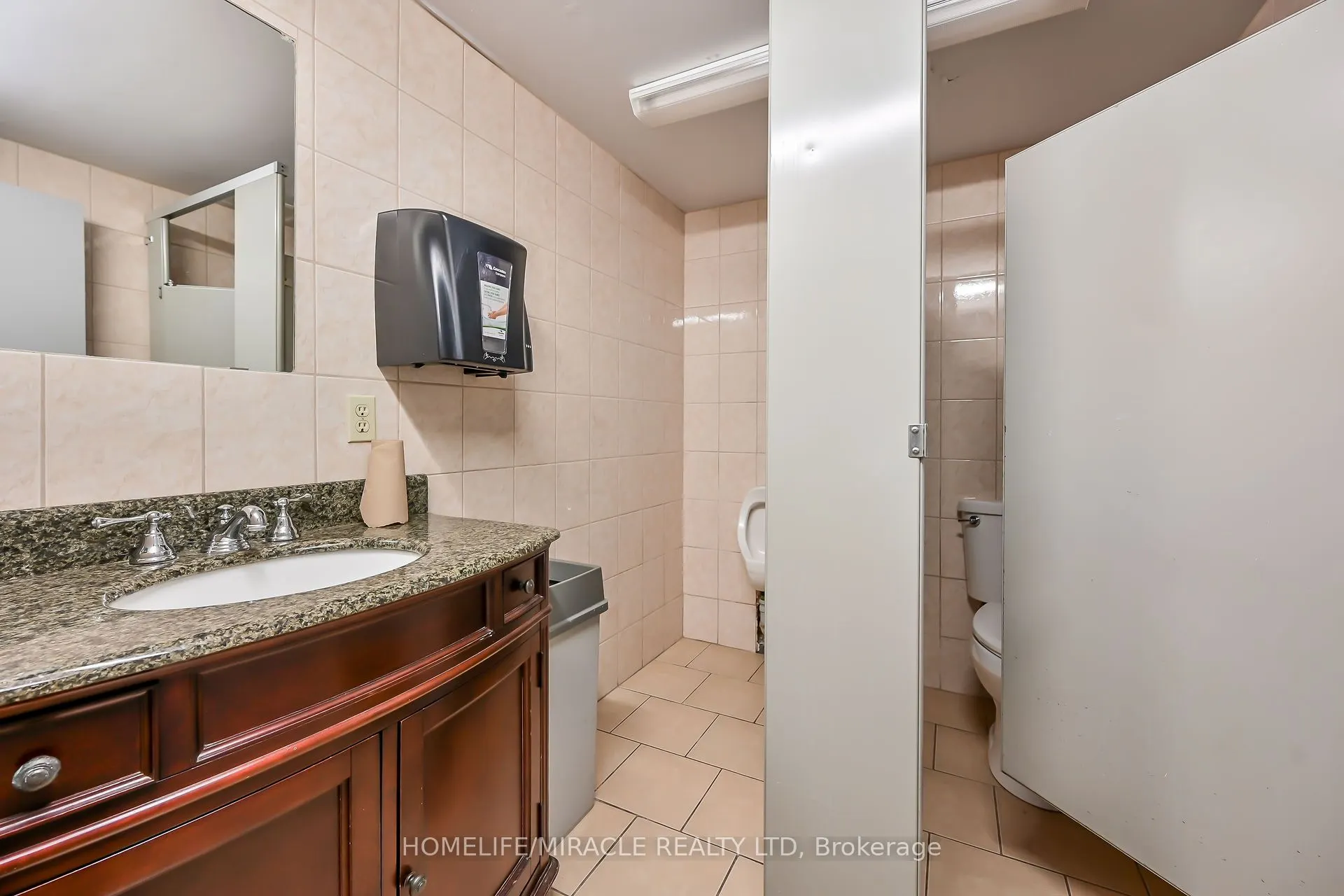 54 Centennial Parkway N