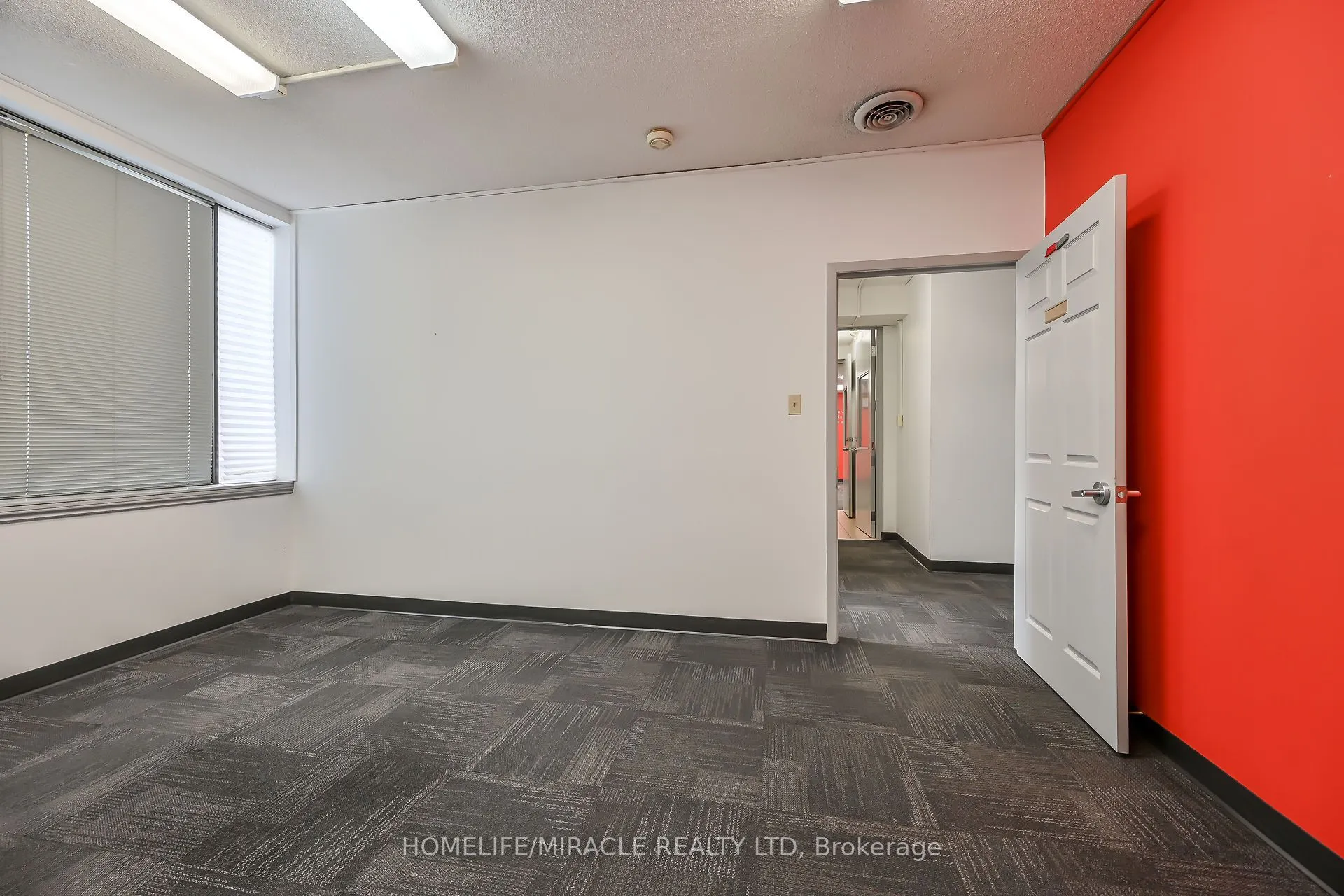 54 Centennial Parkway N
