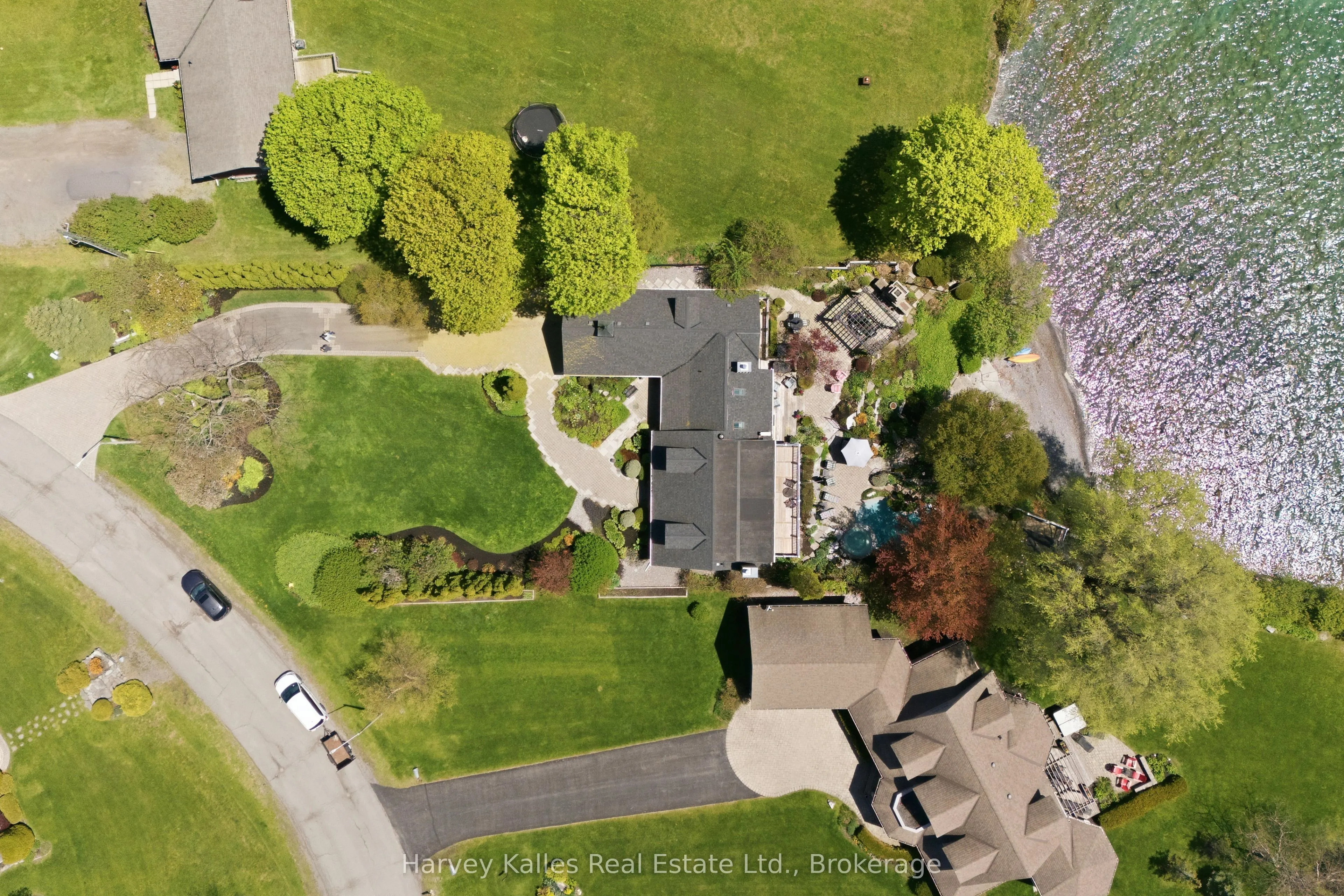 3 Skiff Cove Place