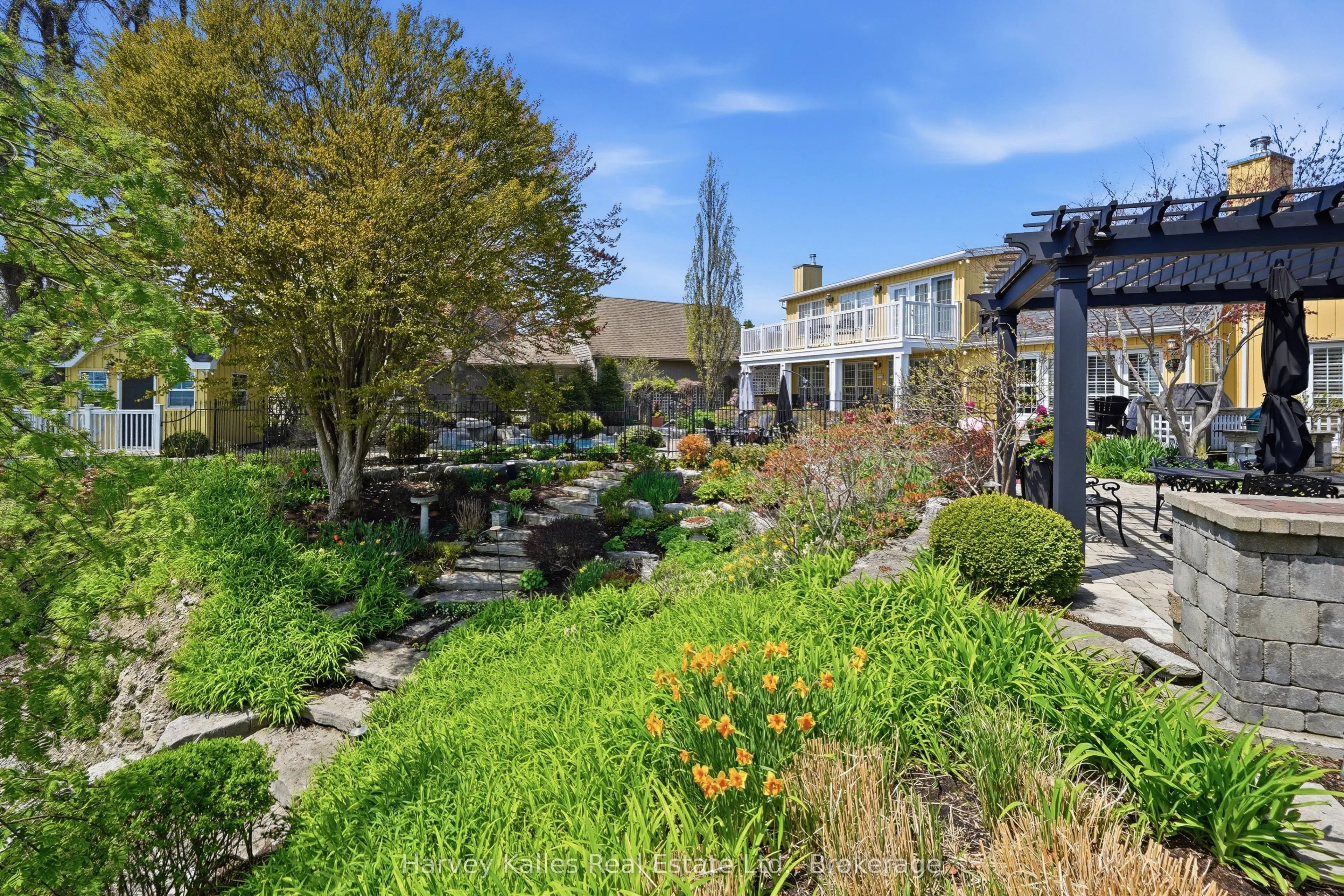 3 Skiff Cove Place