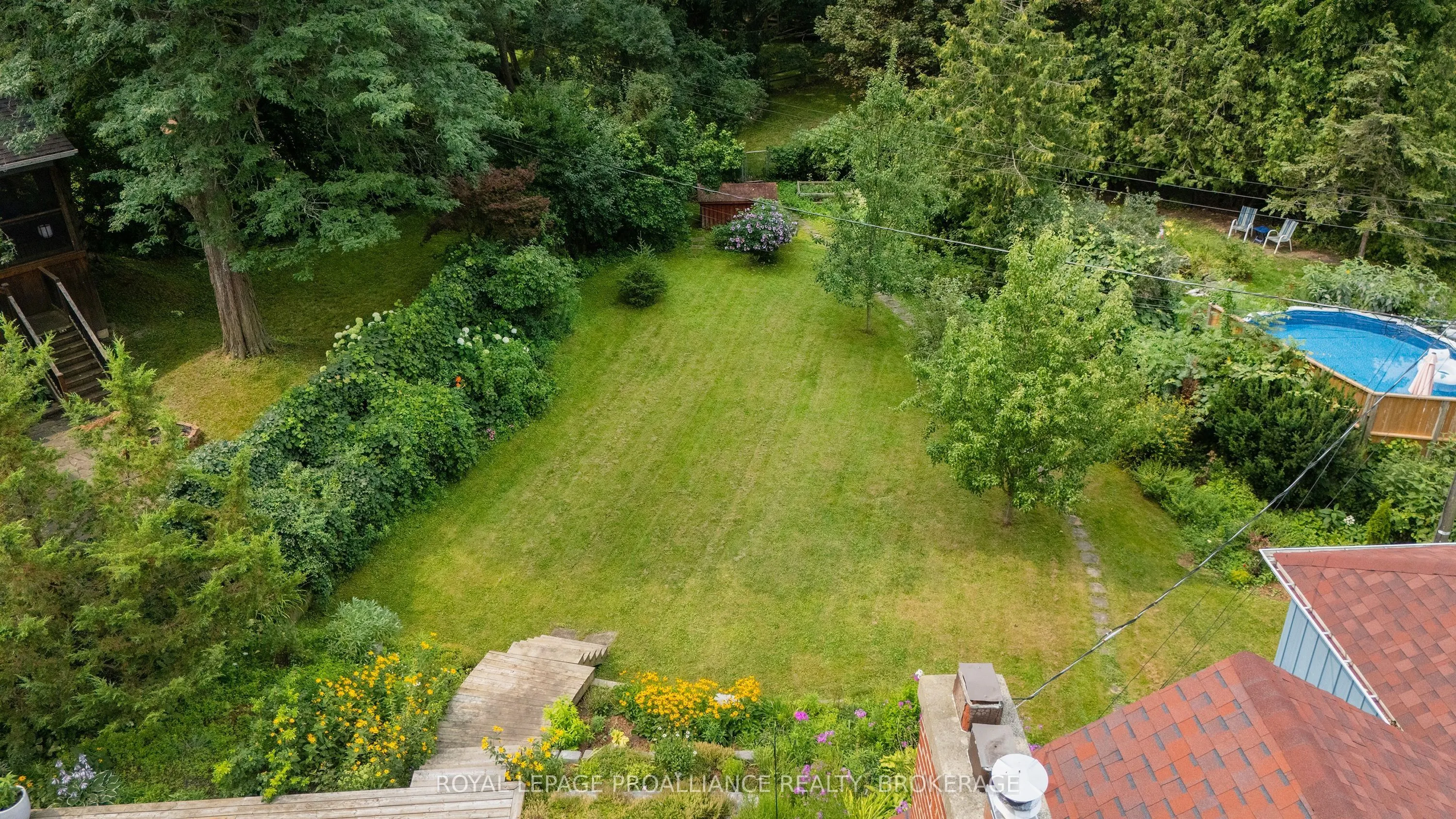 6 Grenville Crescent