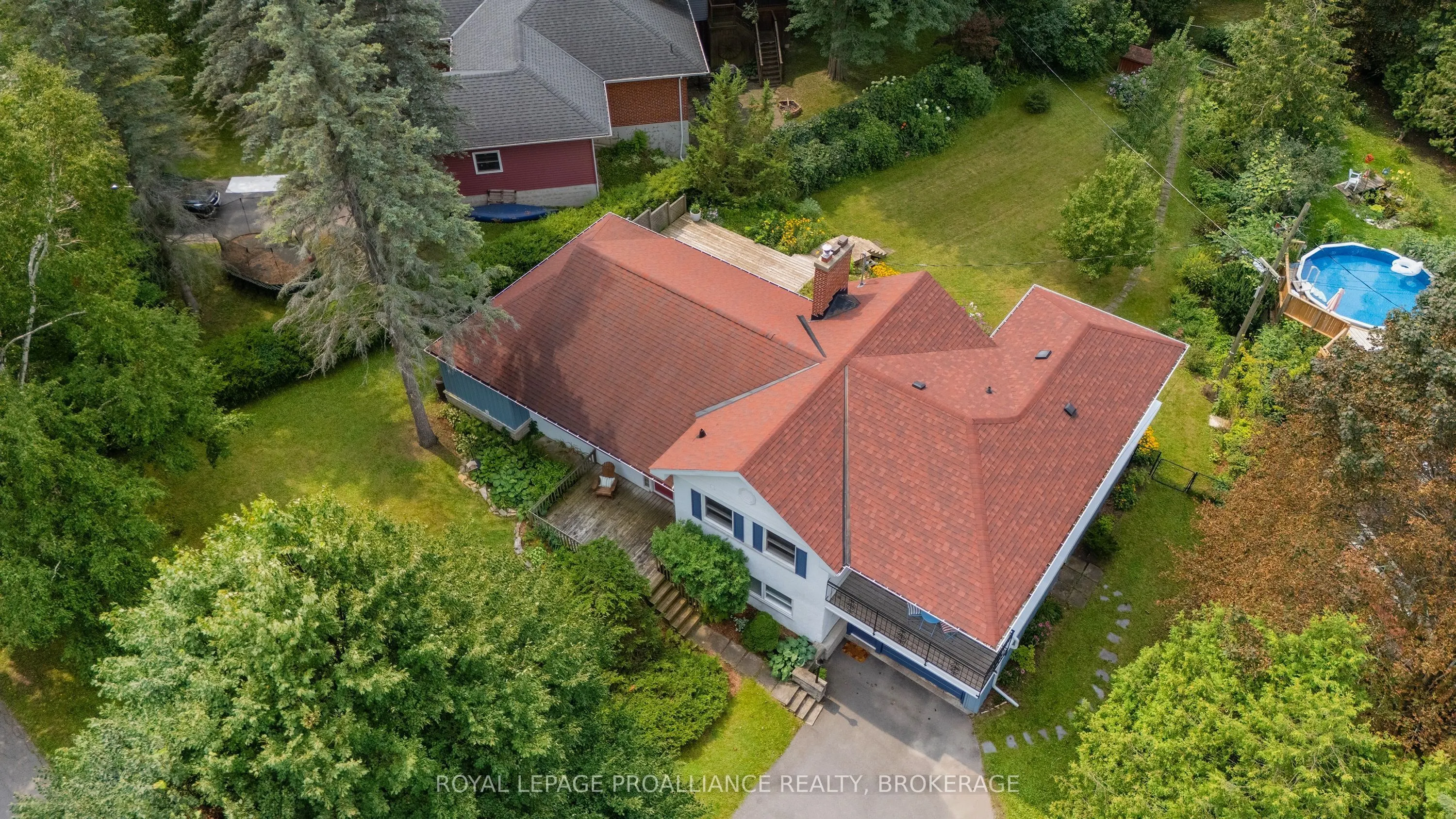 6 Grenville Crescent