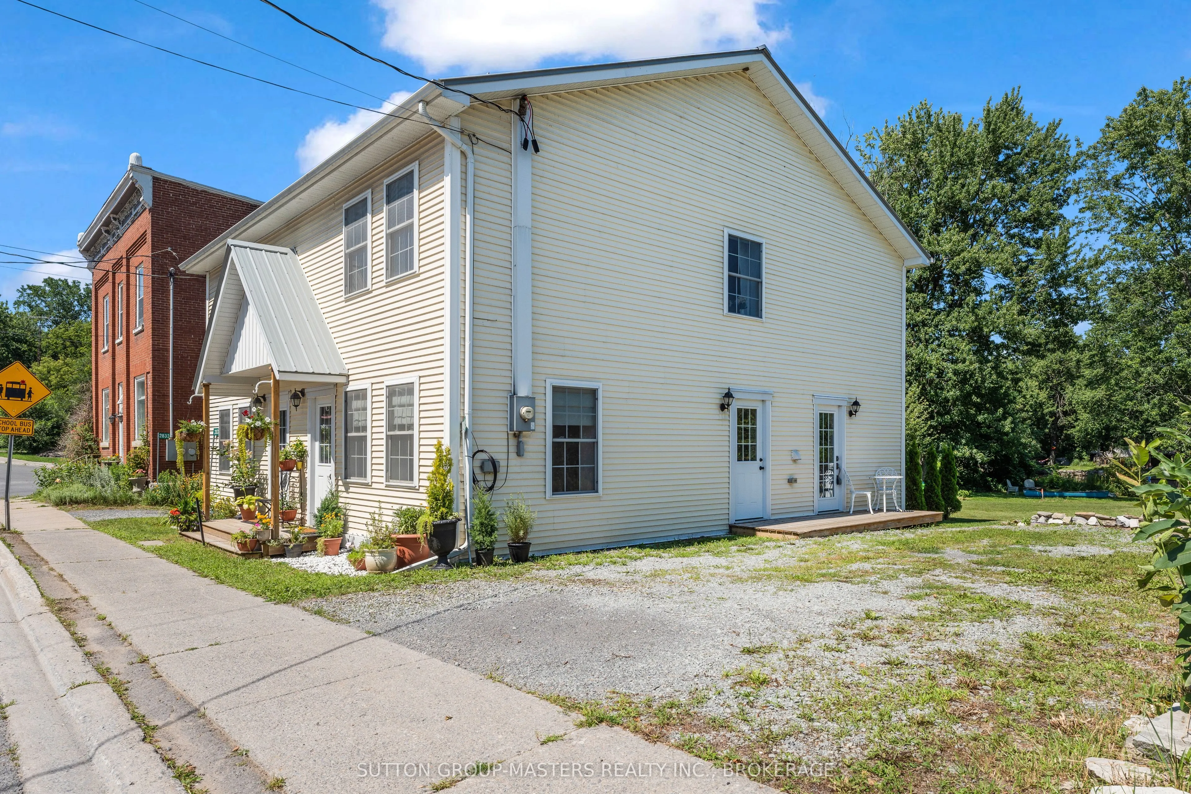 2829-2831 County Rd 6 Road
