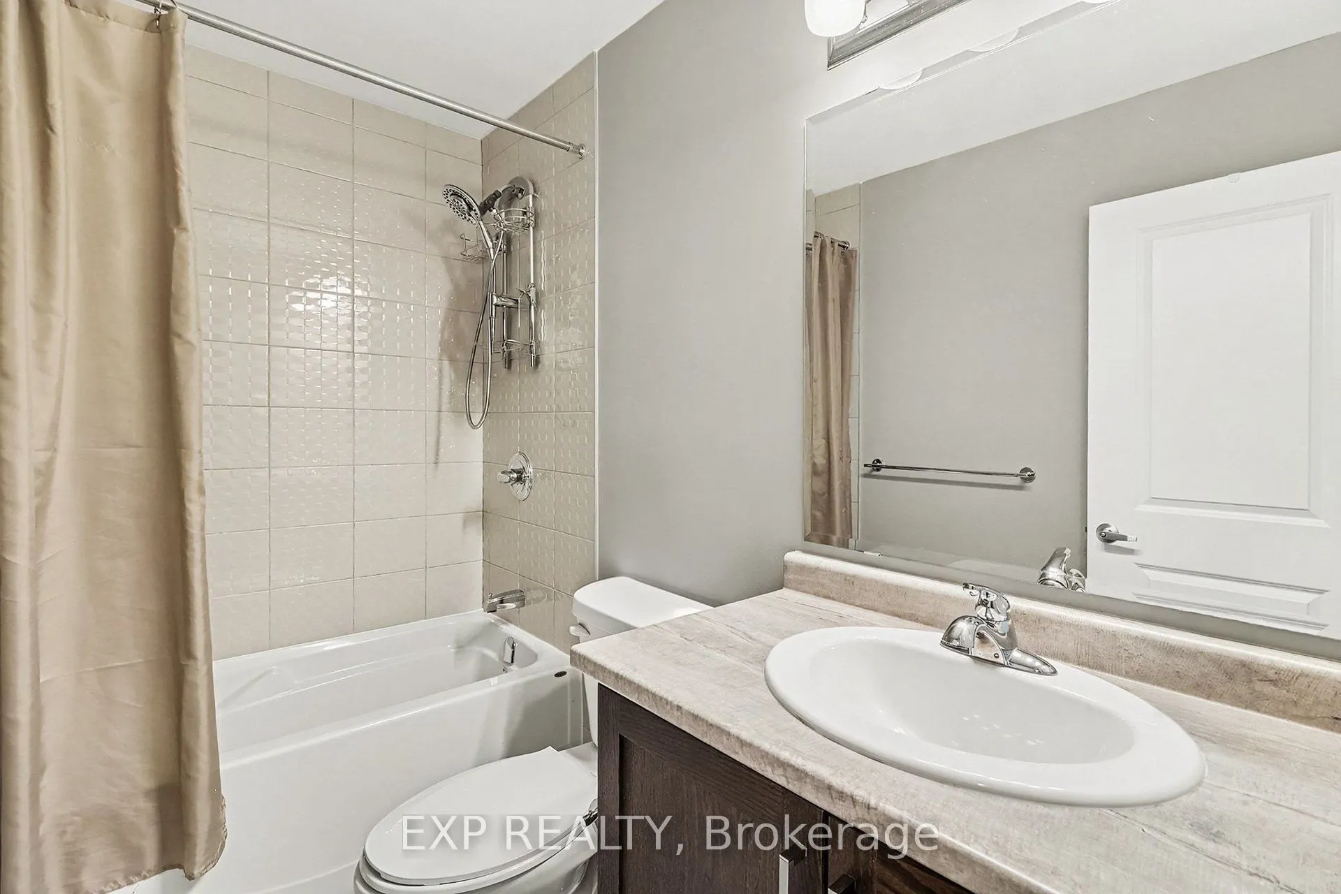 48 Damselfish Walk