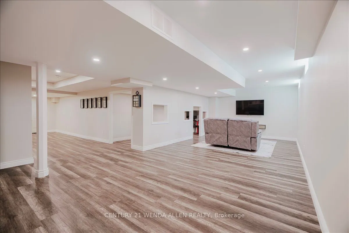 6 Timber Drive