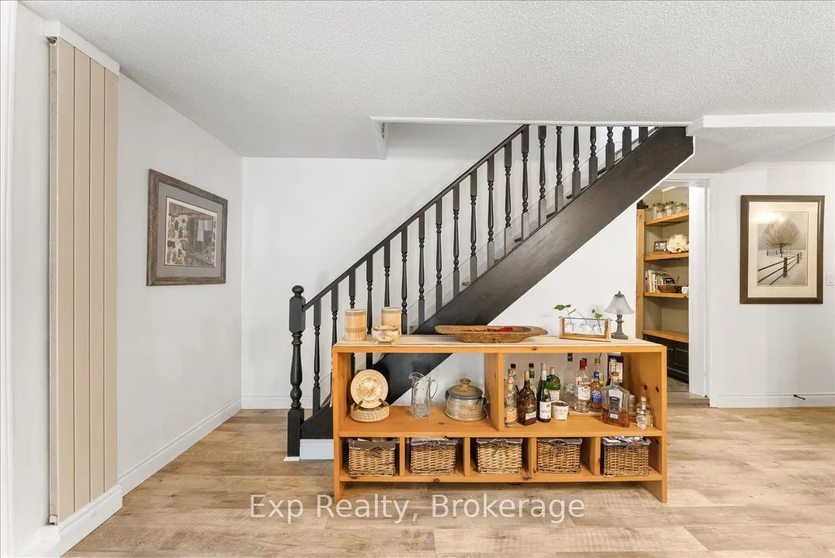 26 Sherbourne Street N