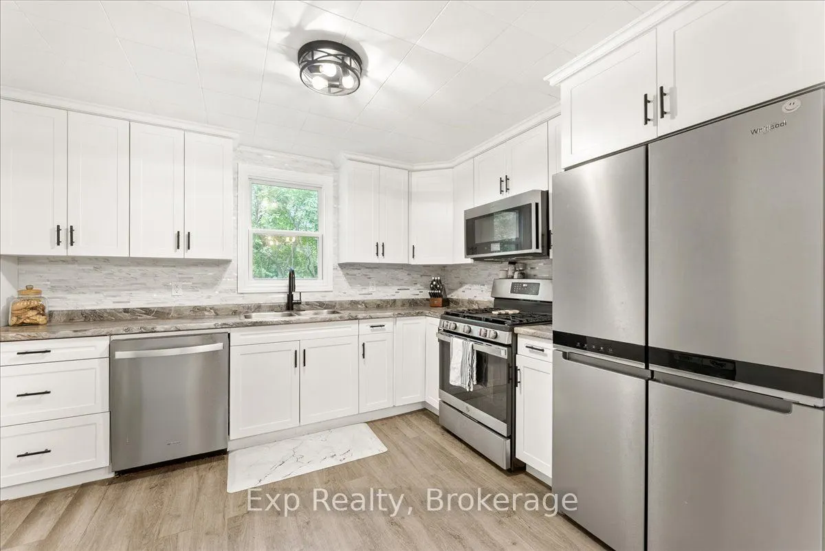26 Sherbourne Street N