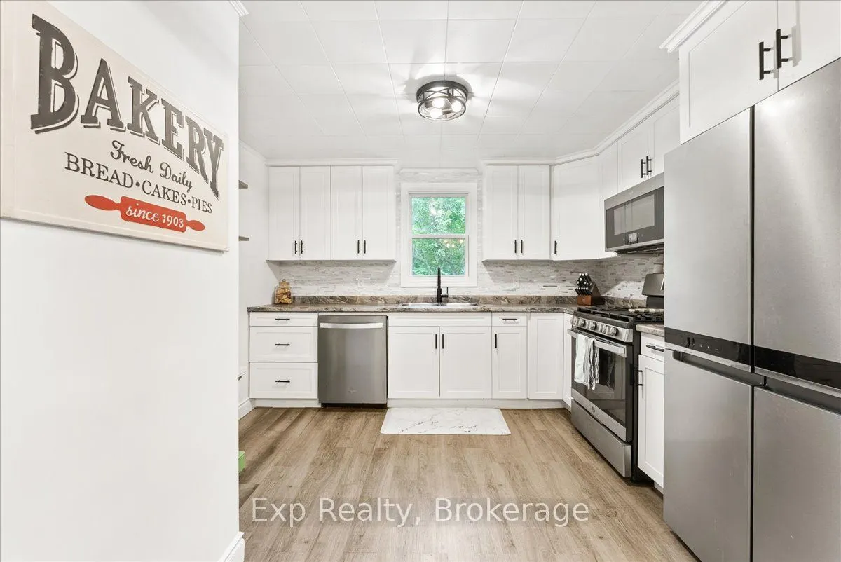 26 Sherbourne Street N