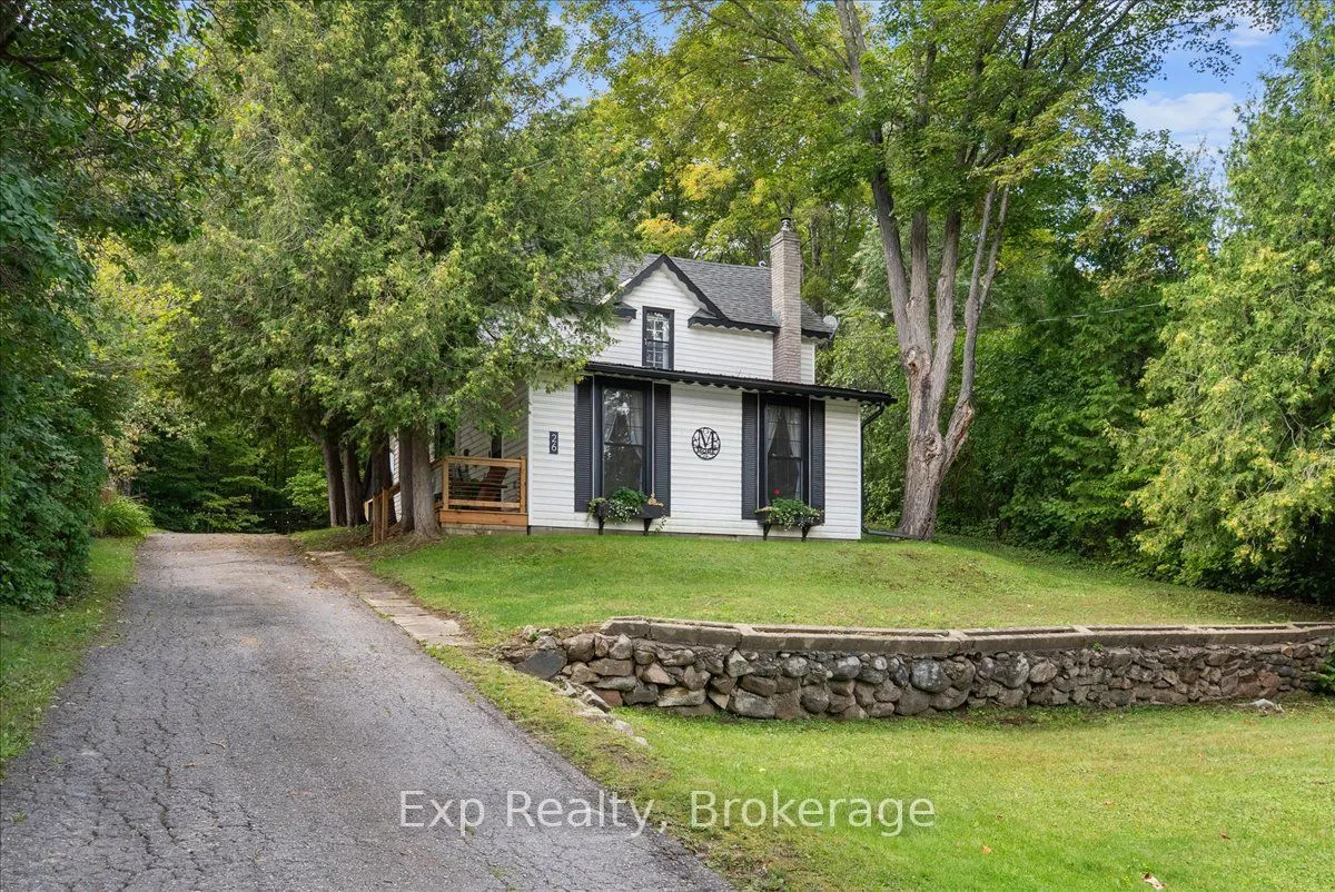 26 Sherbourne Street N