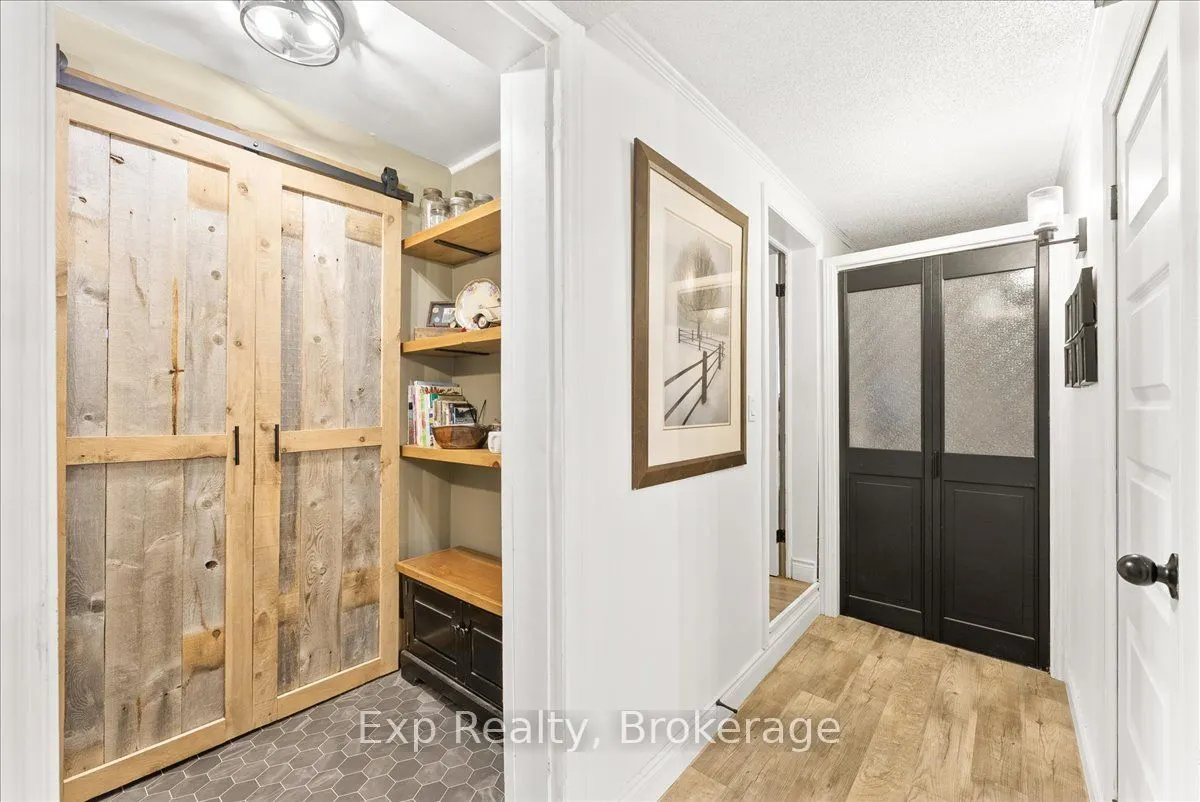 26 Sherbourne Street N