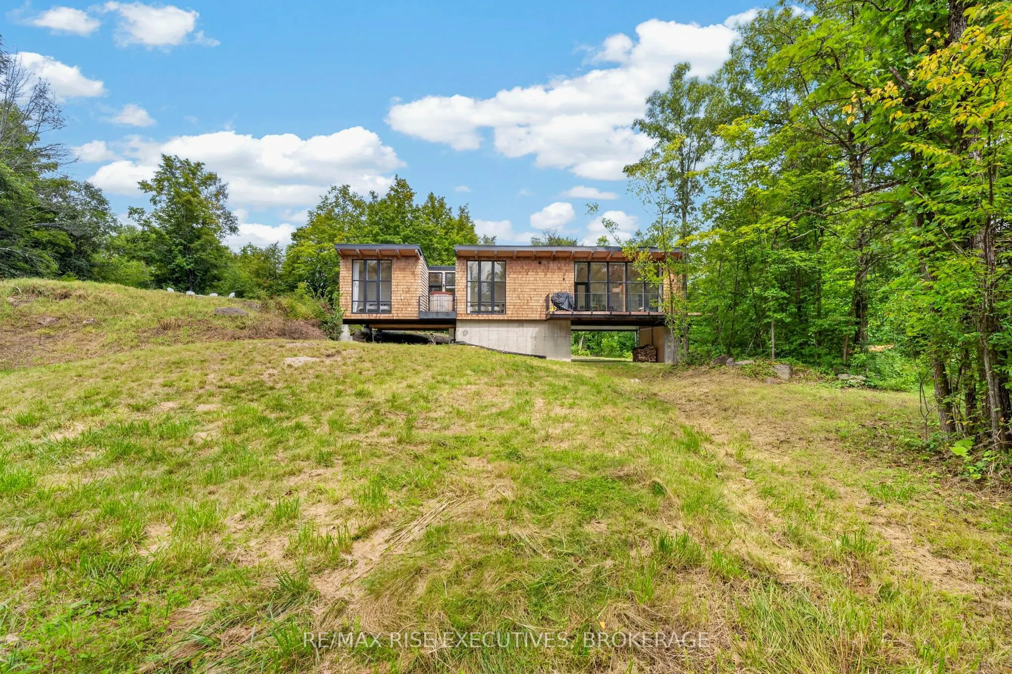 962 Church Road