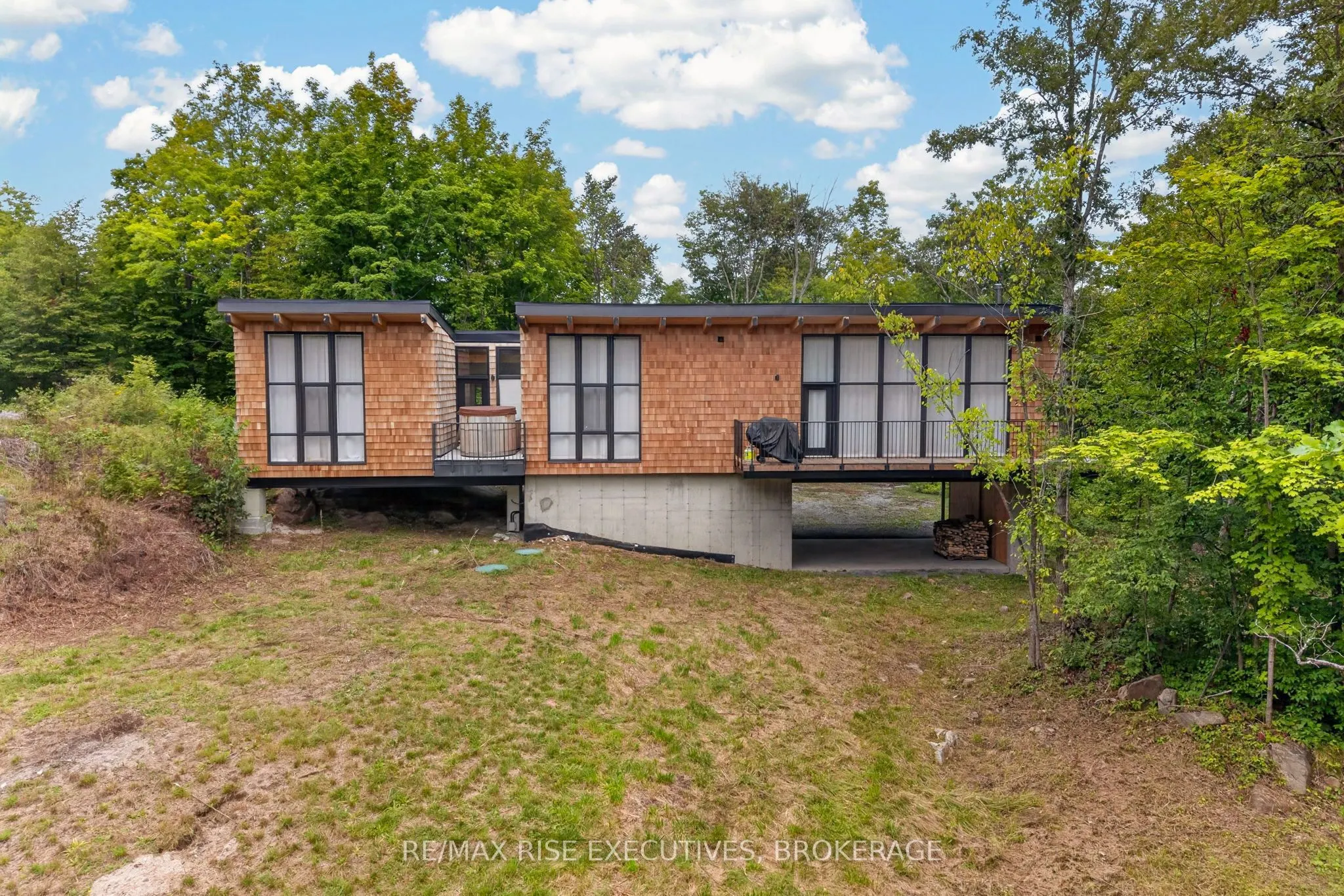 962 Church Road