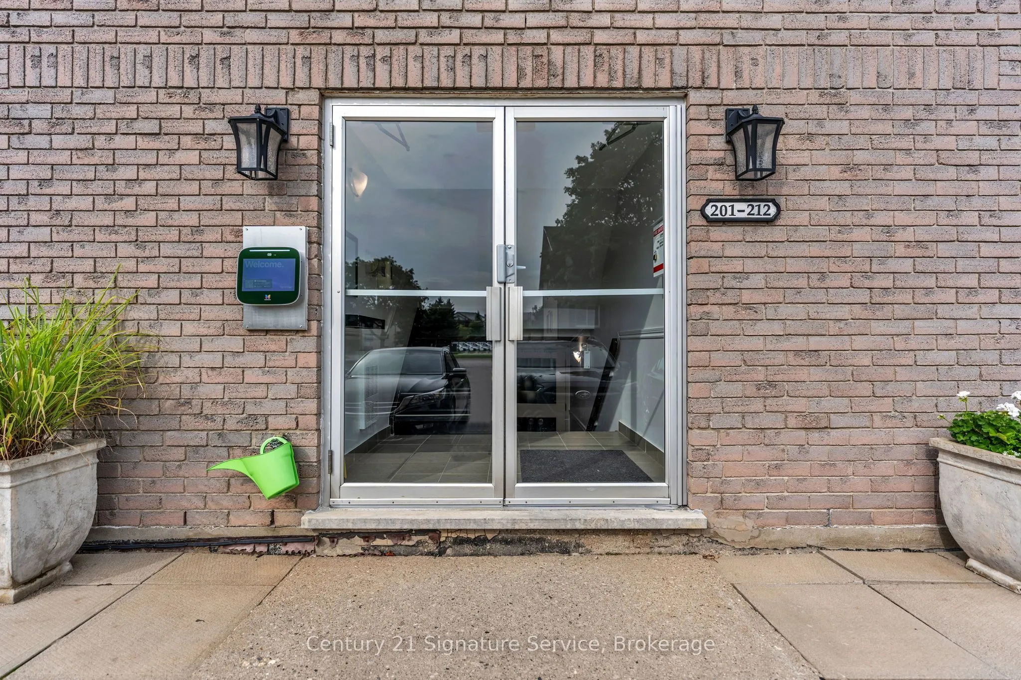 50 Campbell Court #202