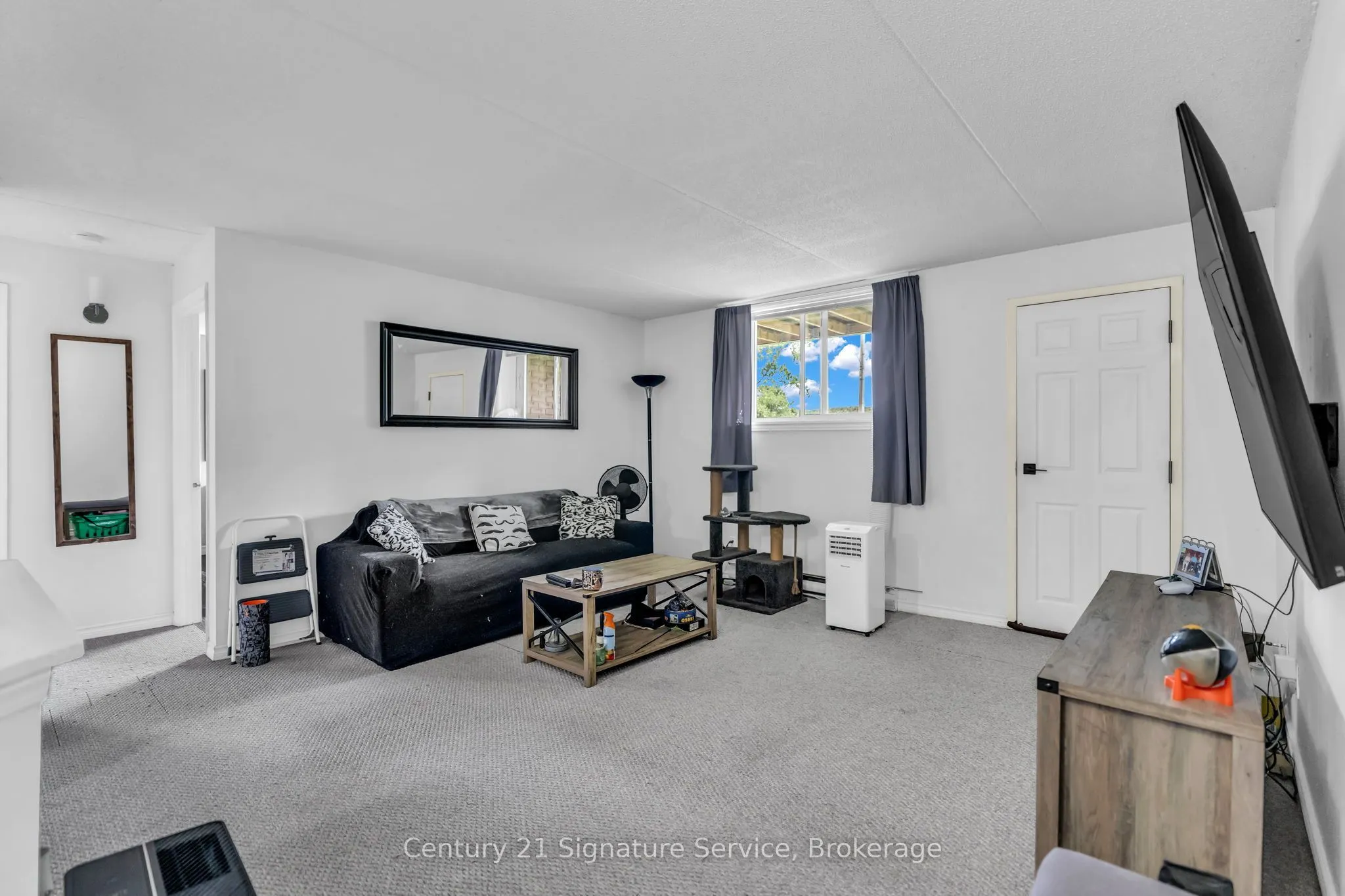 50 Campbell Court #202
