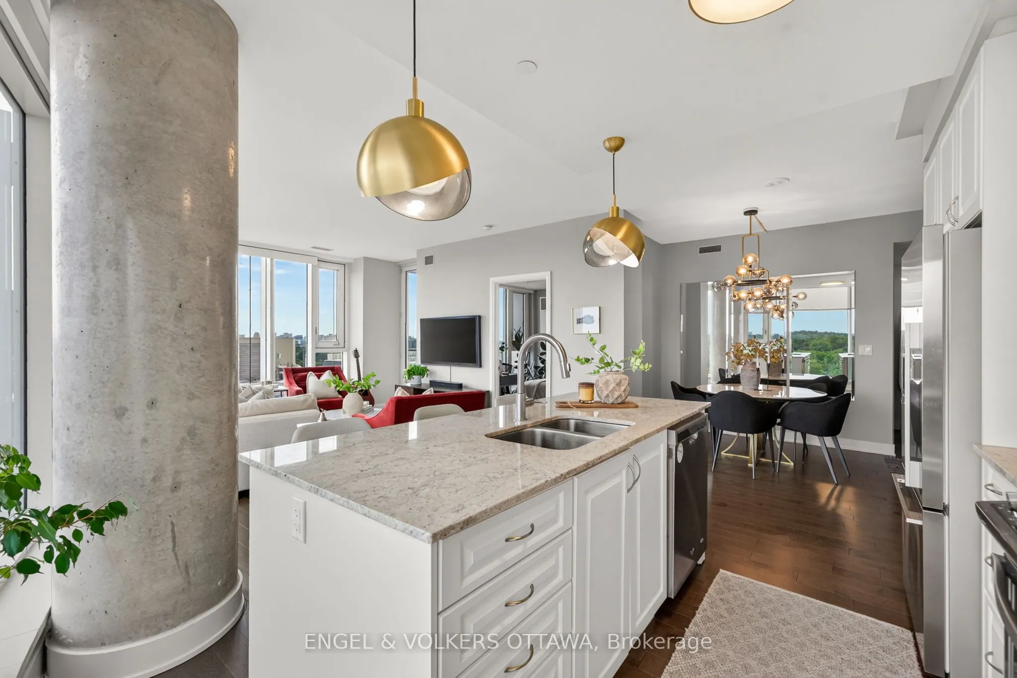 1035 Bank Street #1103
