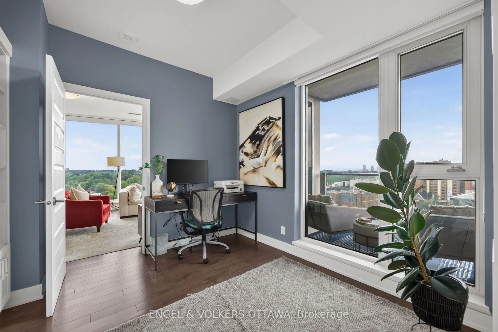 1035 Bank Street #1103