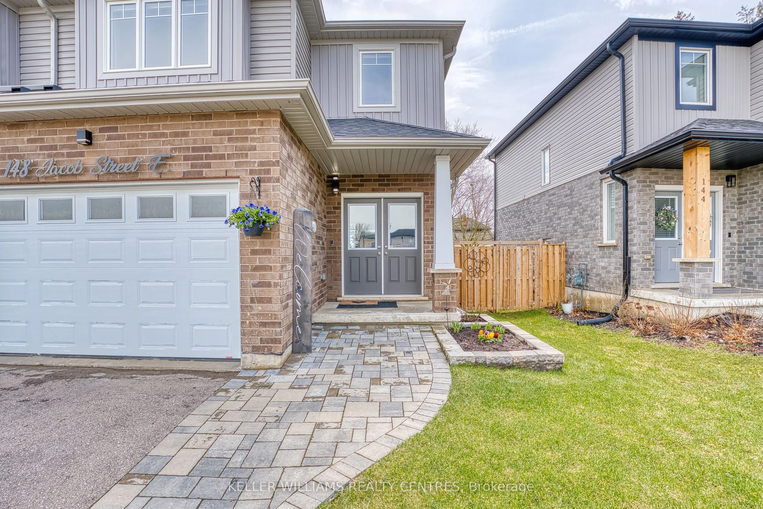 148 Jacob Street E