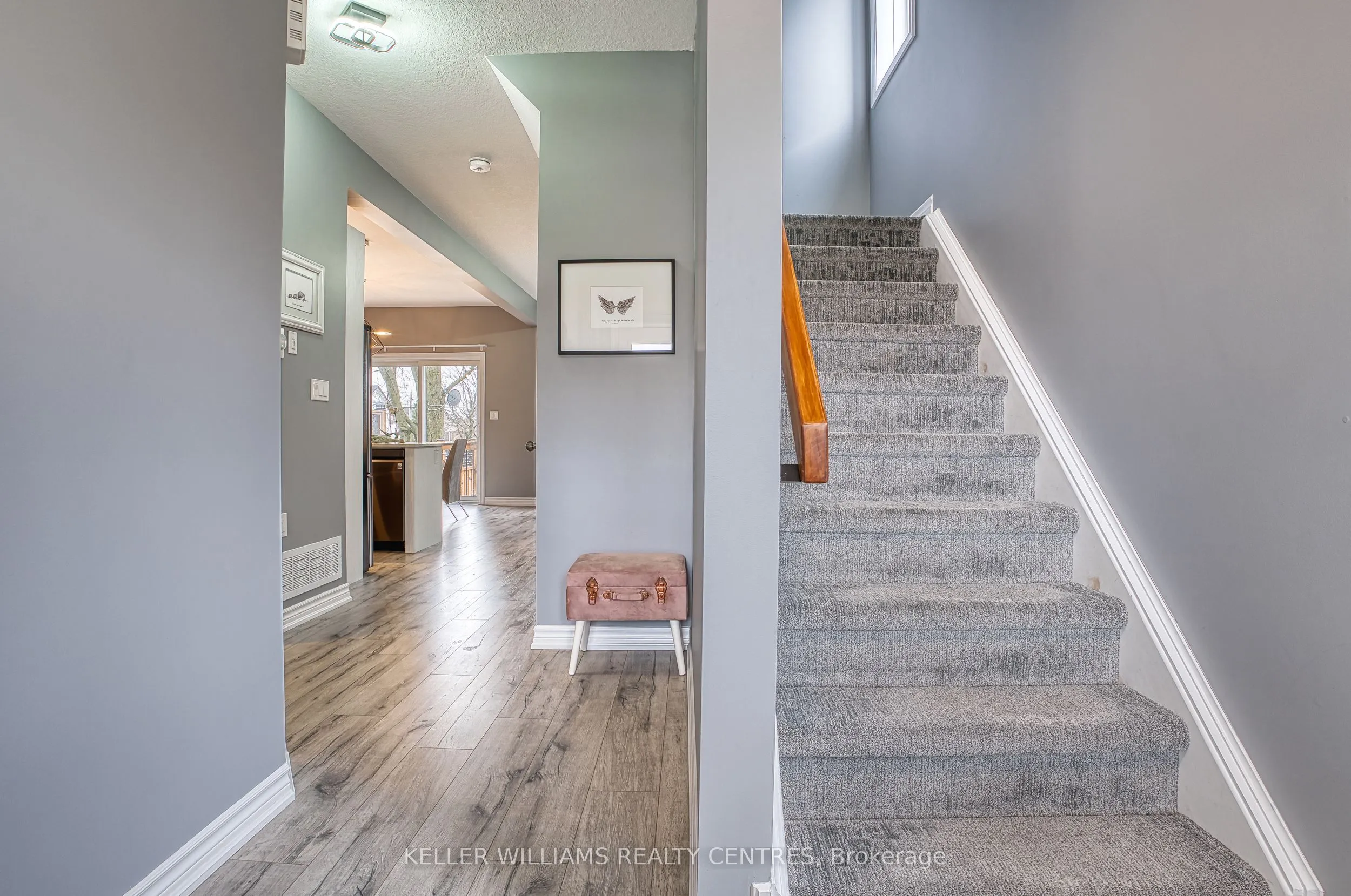 148 Jacob Street E