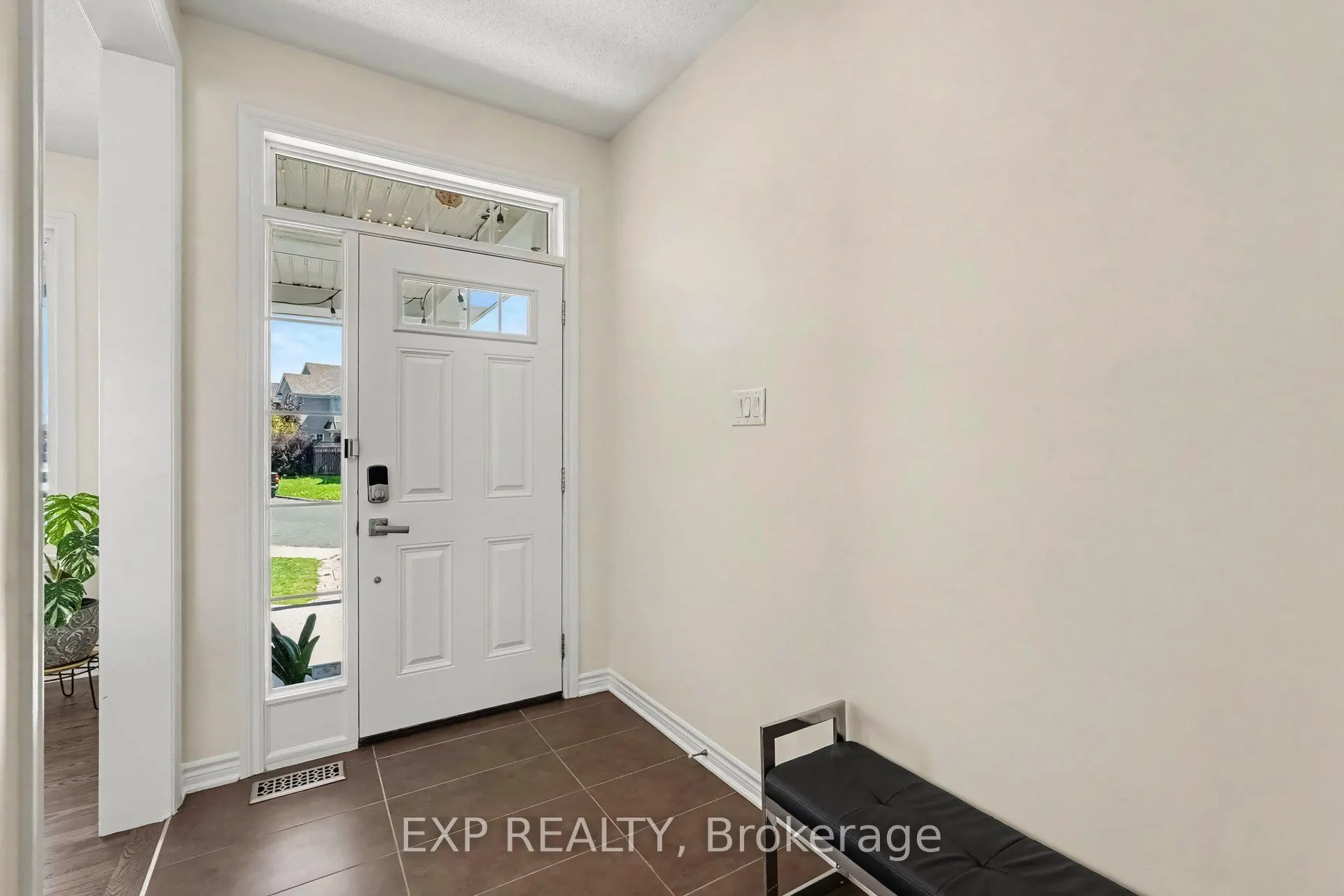 39 Pondhawk Way