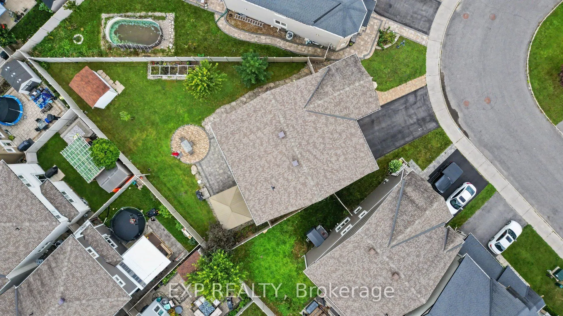 39 Pondhawk Way