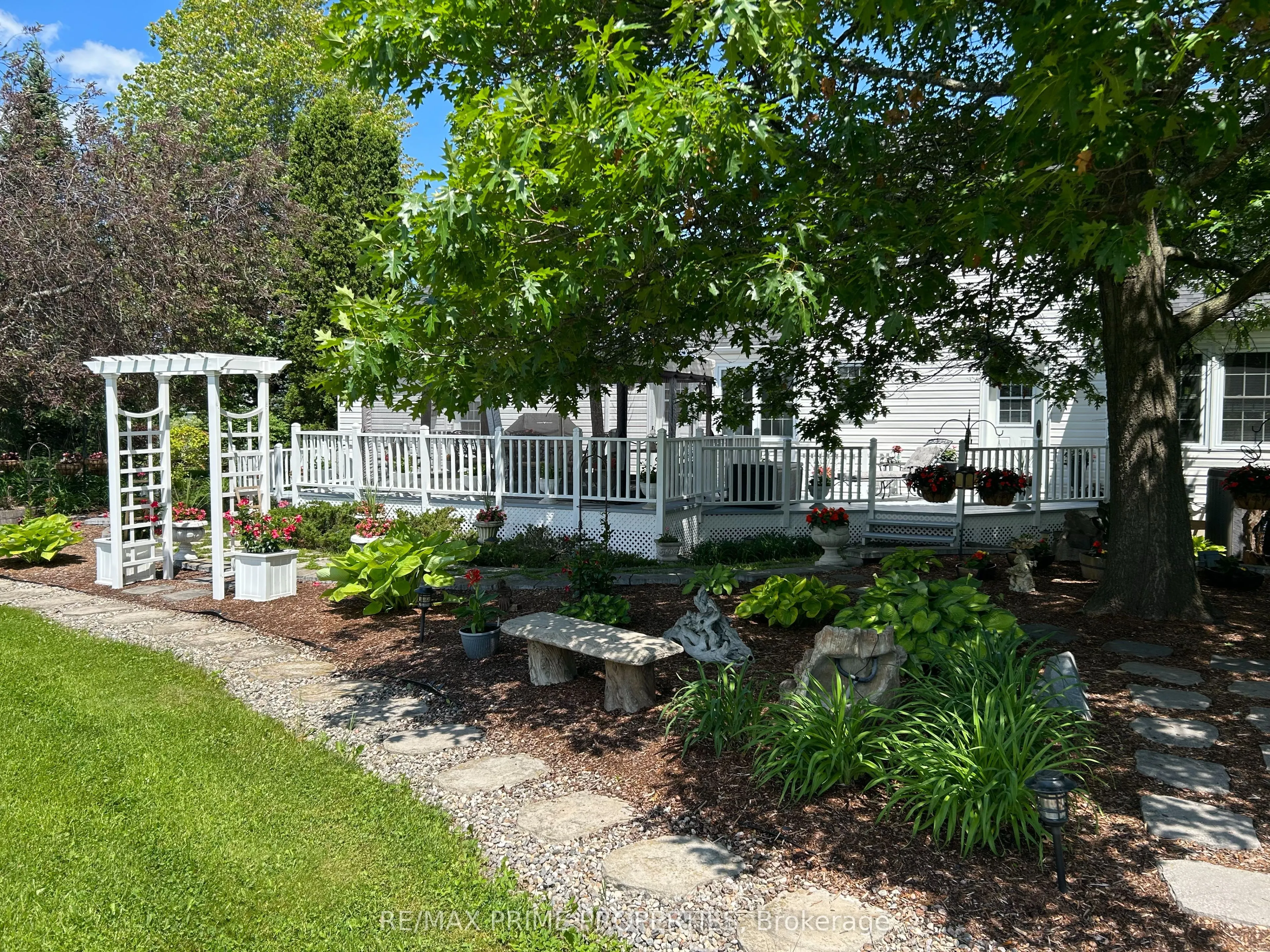1530 Royal Orchard Drive