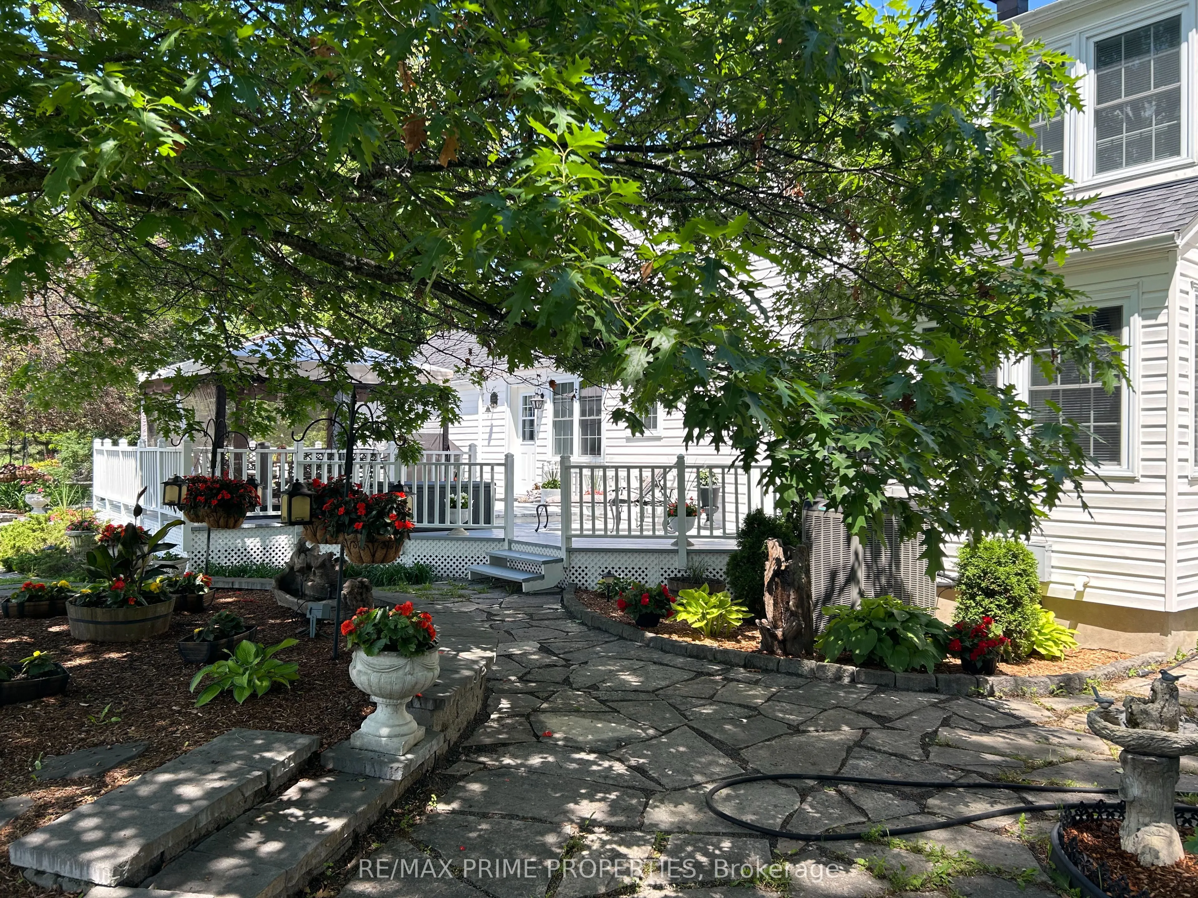 1530 Royal Orchard Drive