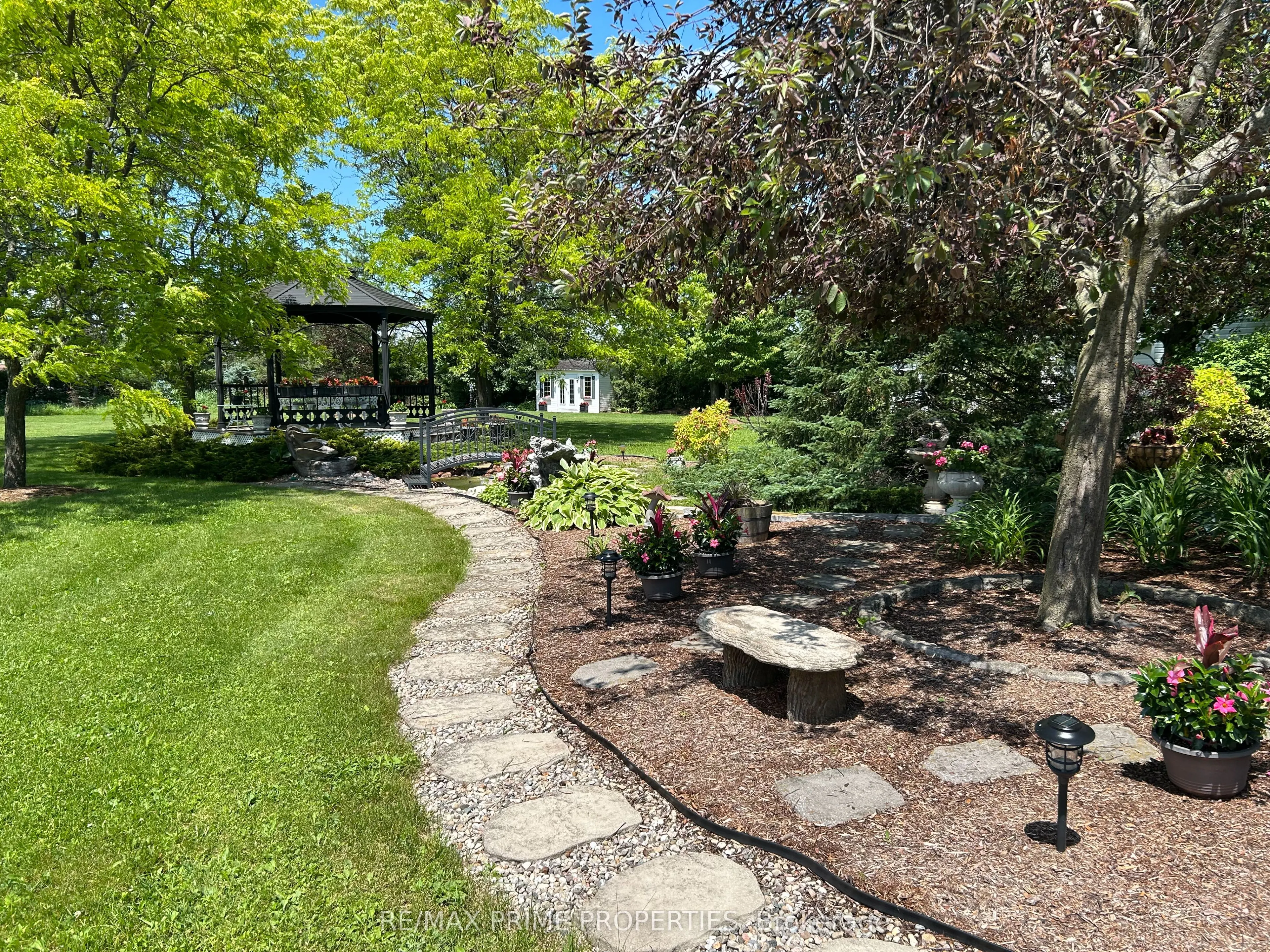1530 Royal Orchard Drive