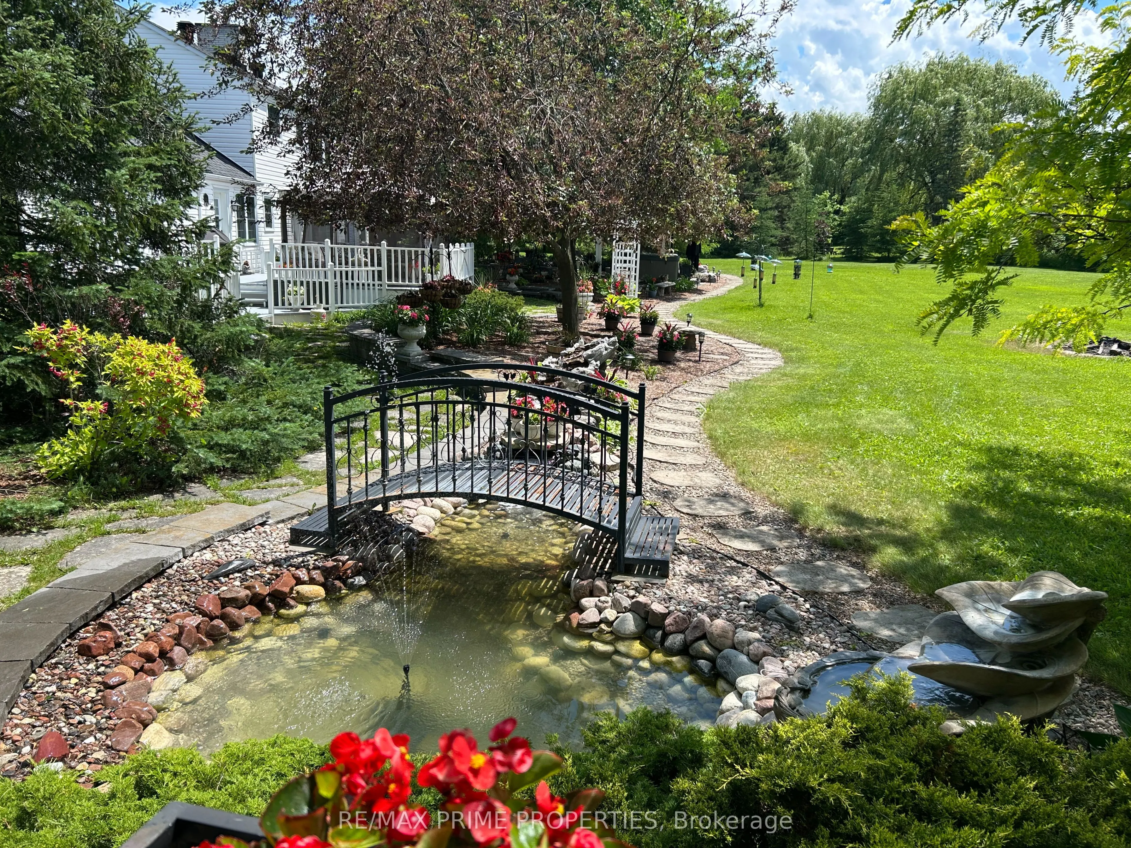 1530 Royal Orchard Drive