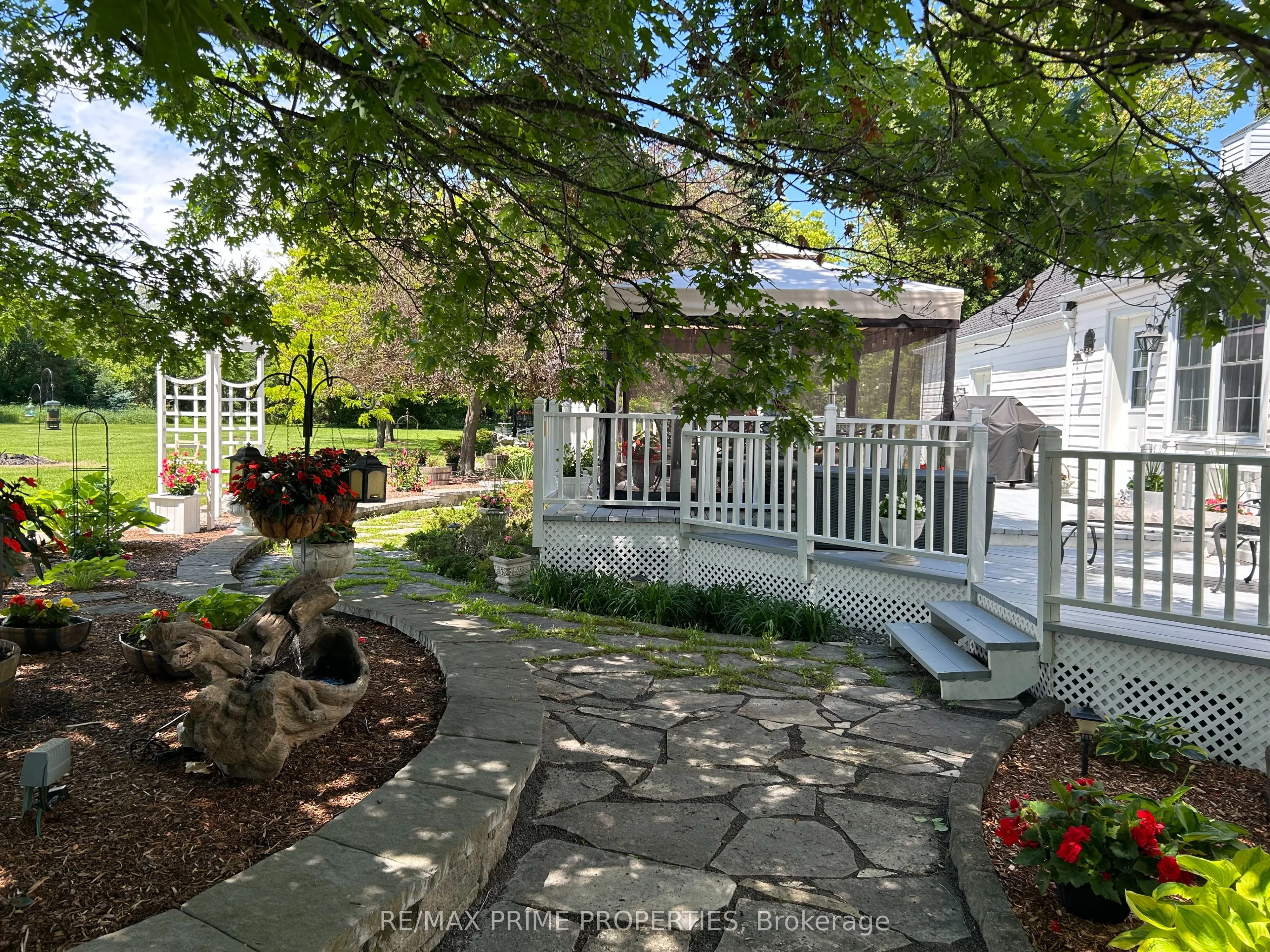 1530 Royal Orchard Drive