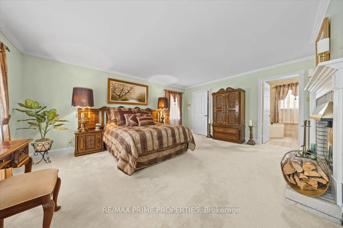 1530 Royal Orchard Drive