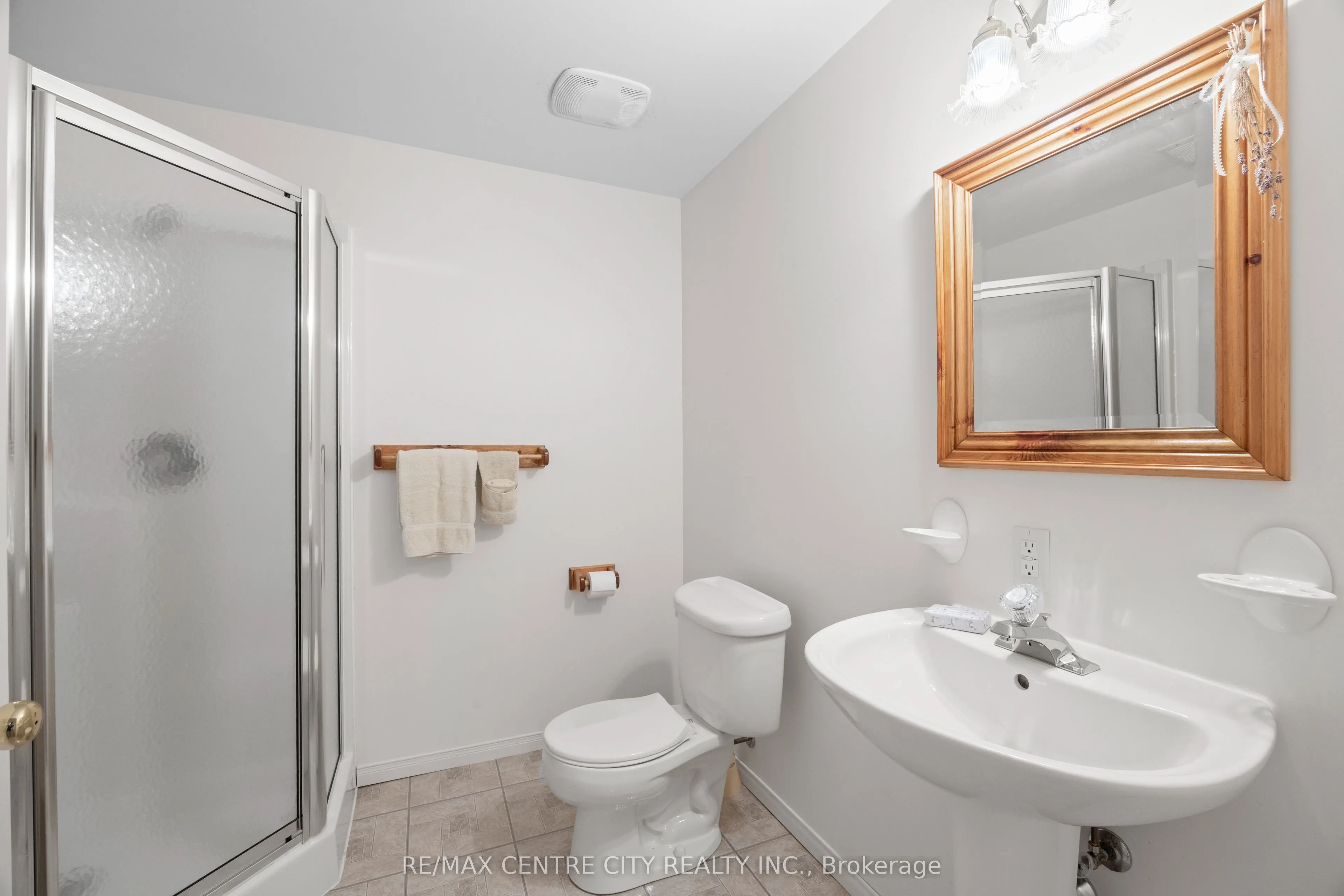33 Ilderbrook Circle