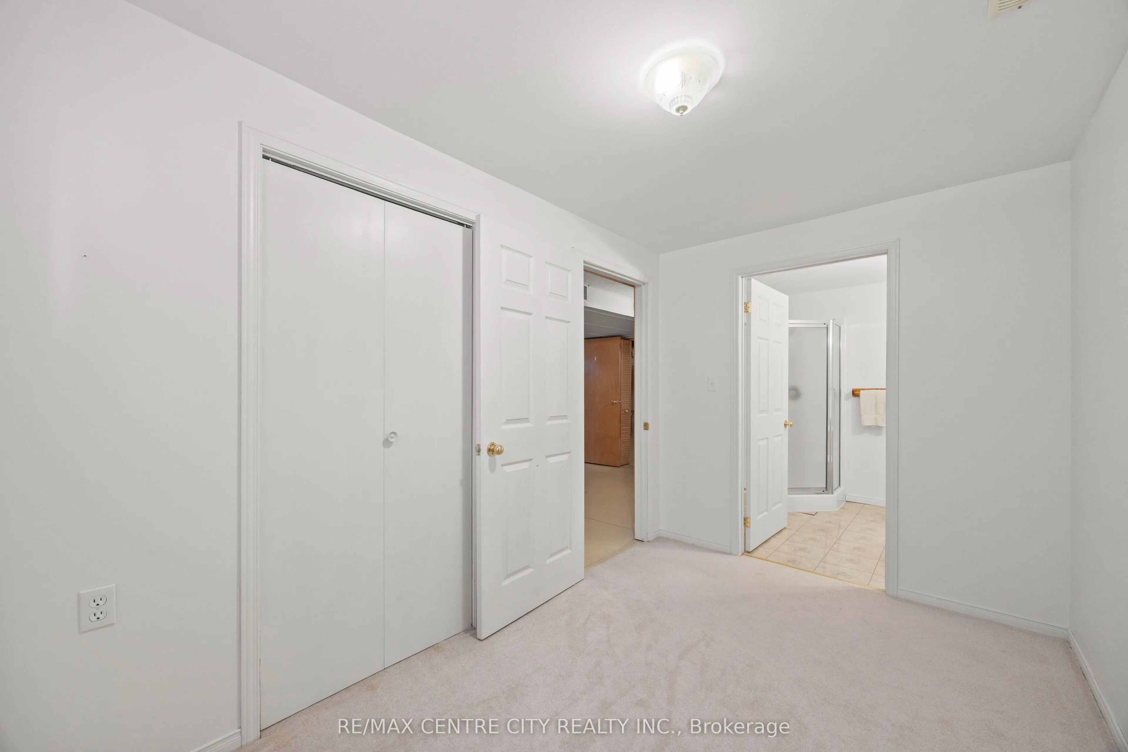33 Ilderbrook Circle