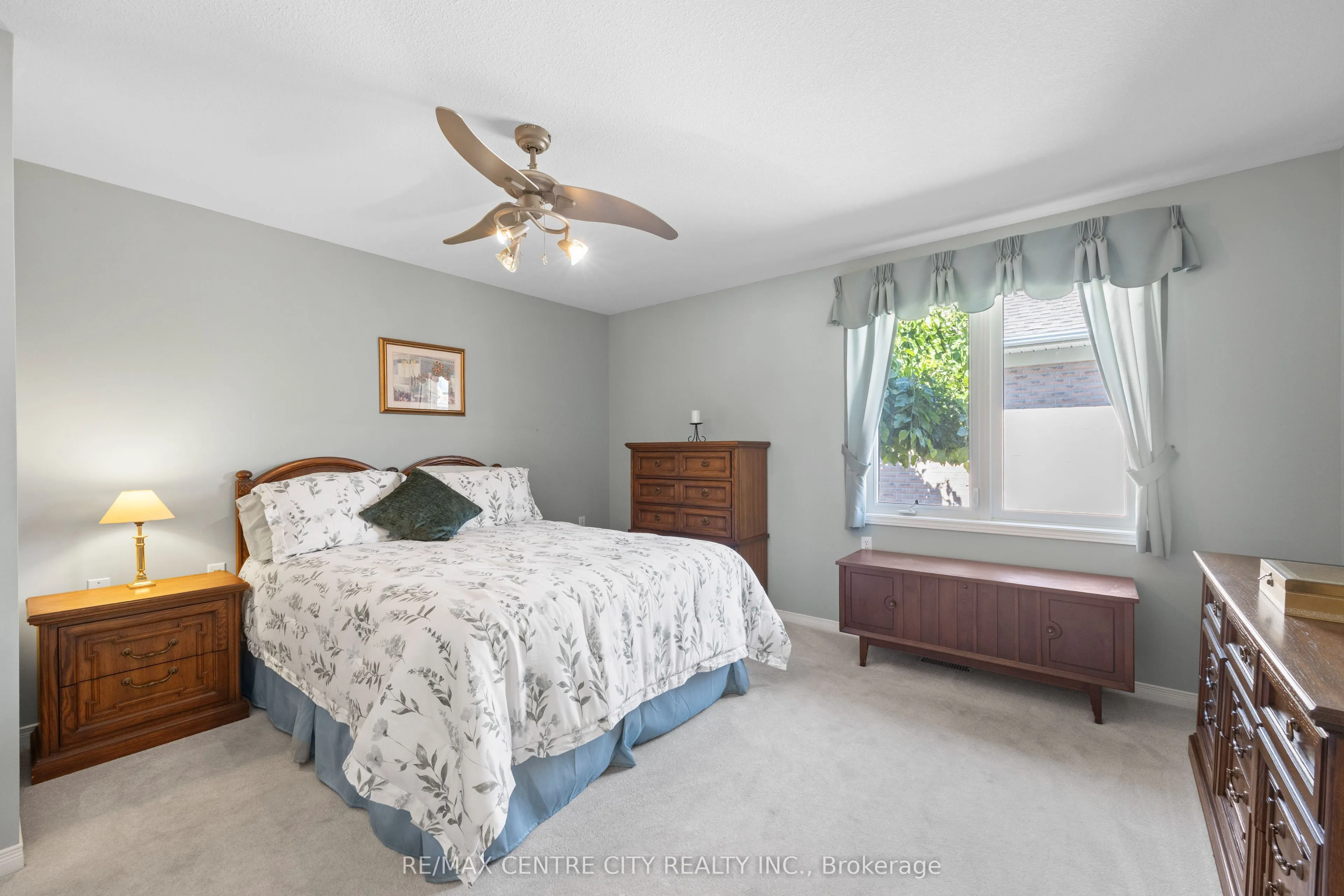 33 Ilderbrook Circle